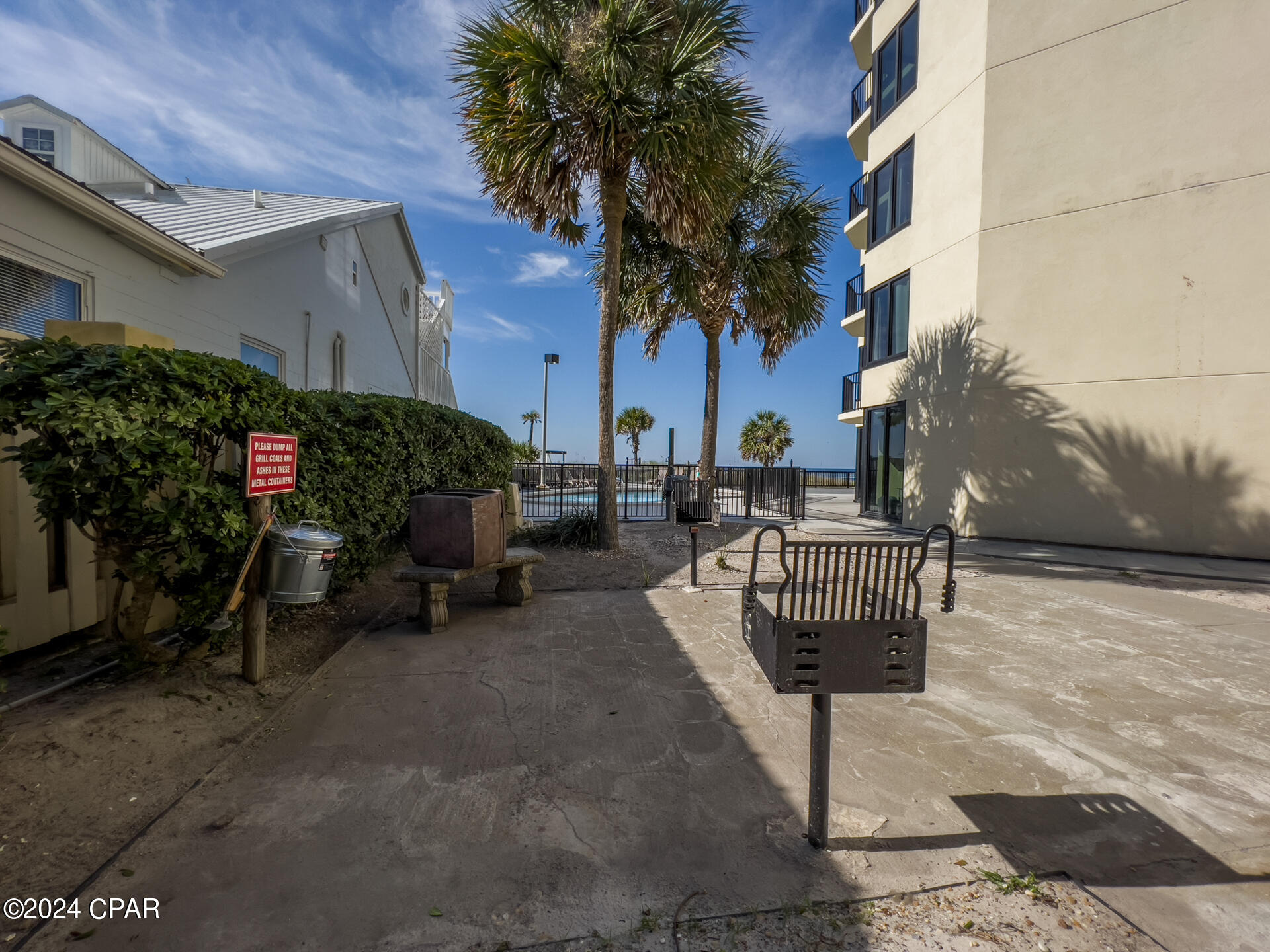 Panama City Beach, Florida 32408, United States, 1 Bedroom Bedrooms, ,1 BathroomBathrooms,Residential,Pending,38743