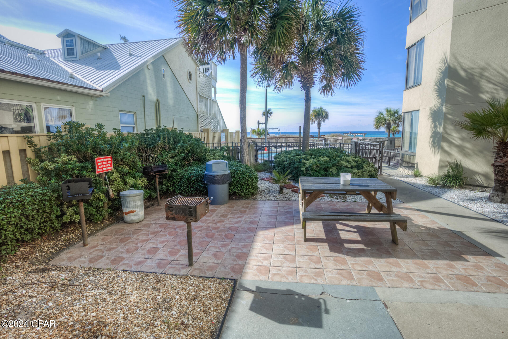 Panama City Beach, Florida 32408, United States, 1 Bedroom Bedrooms, ,1 BathroomBathrooms,Residential,Pending,38743