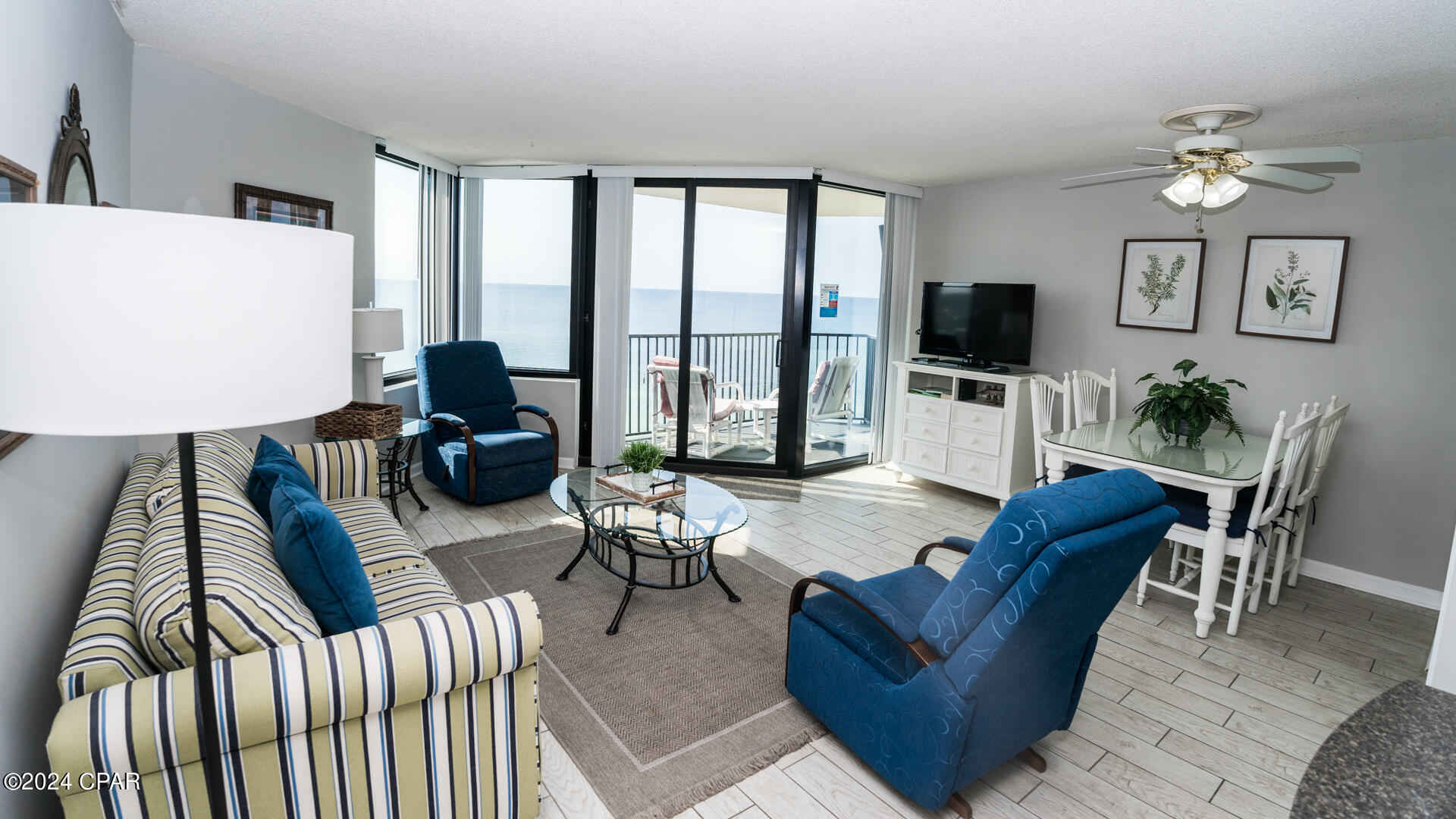 Panama City Beach, Florida 32408, United States, 1 Bedroom Bedrooms, ,1 BathroomBathrooms,Residential,Pending,38743