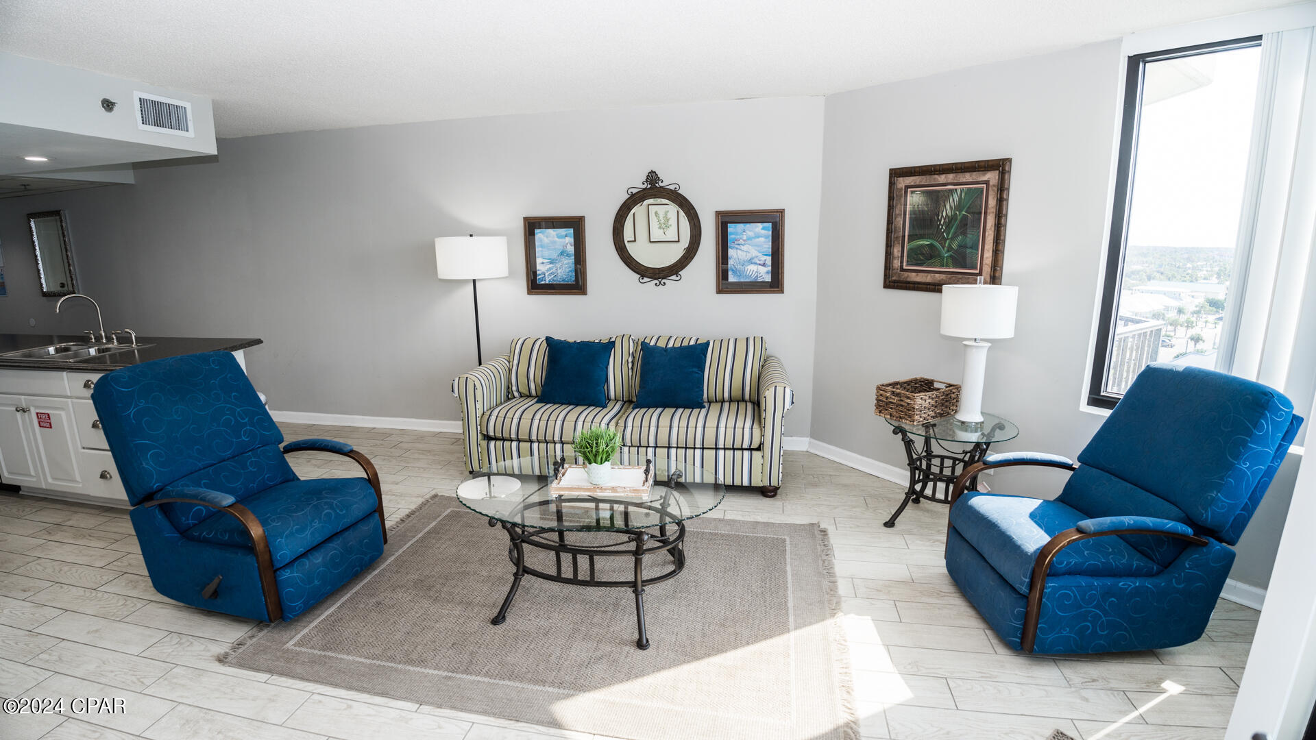 Panama City Beach, Florida 32408, United States, 1 Bedroom Bedrooms, ,1 BathroomBathrooms,Residential,Pending,38743