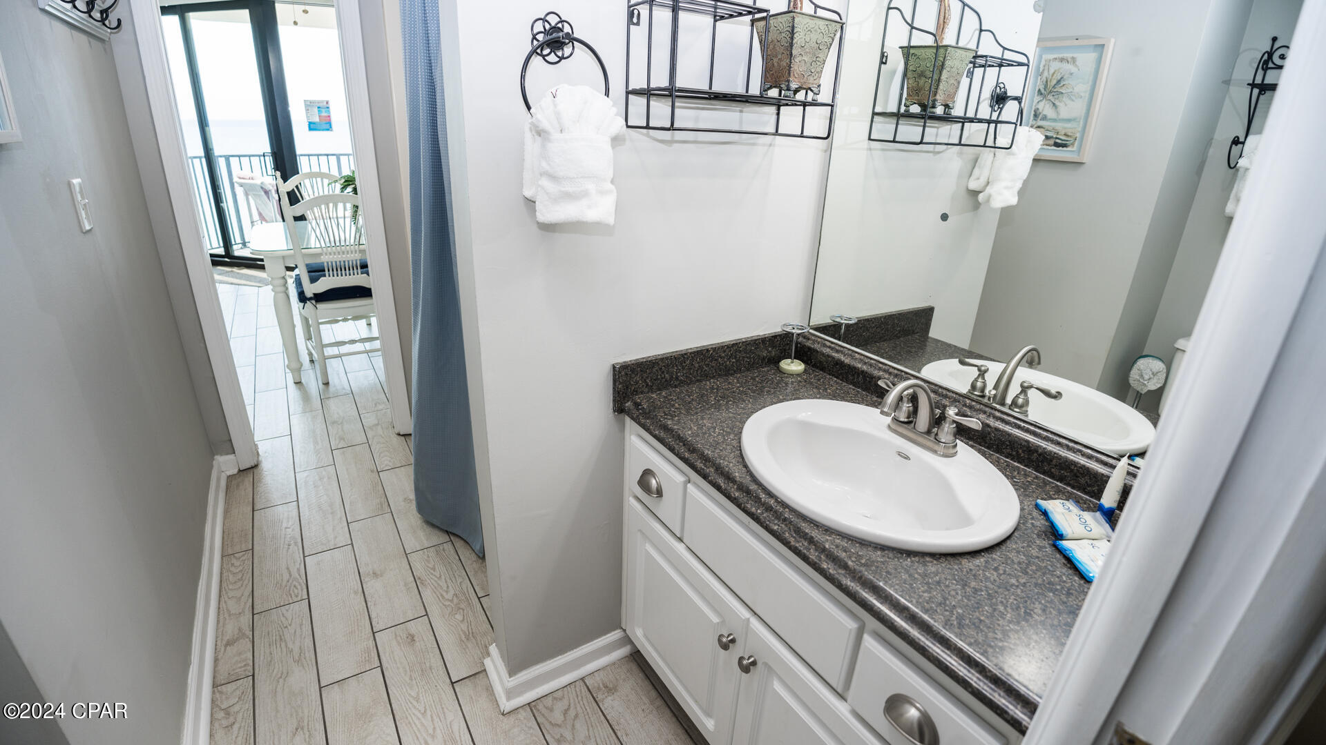 Panama City Beach, Florida 32408, United States, 1 Bedroom Bedrooms, ,1 BathroomBathrooms,Residential,Pending,38743