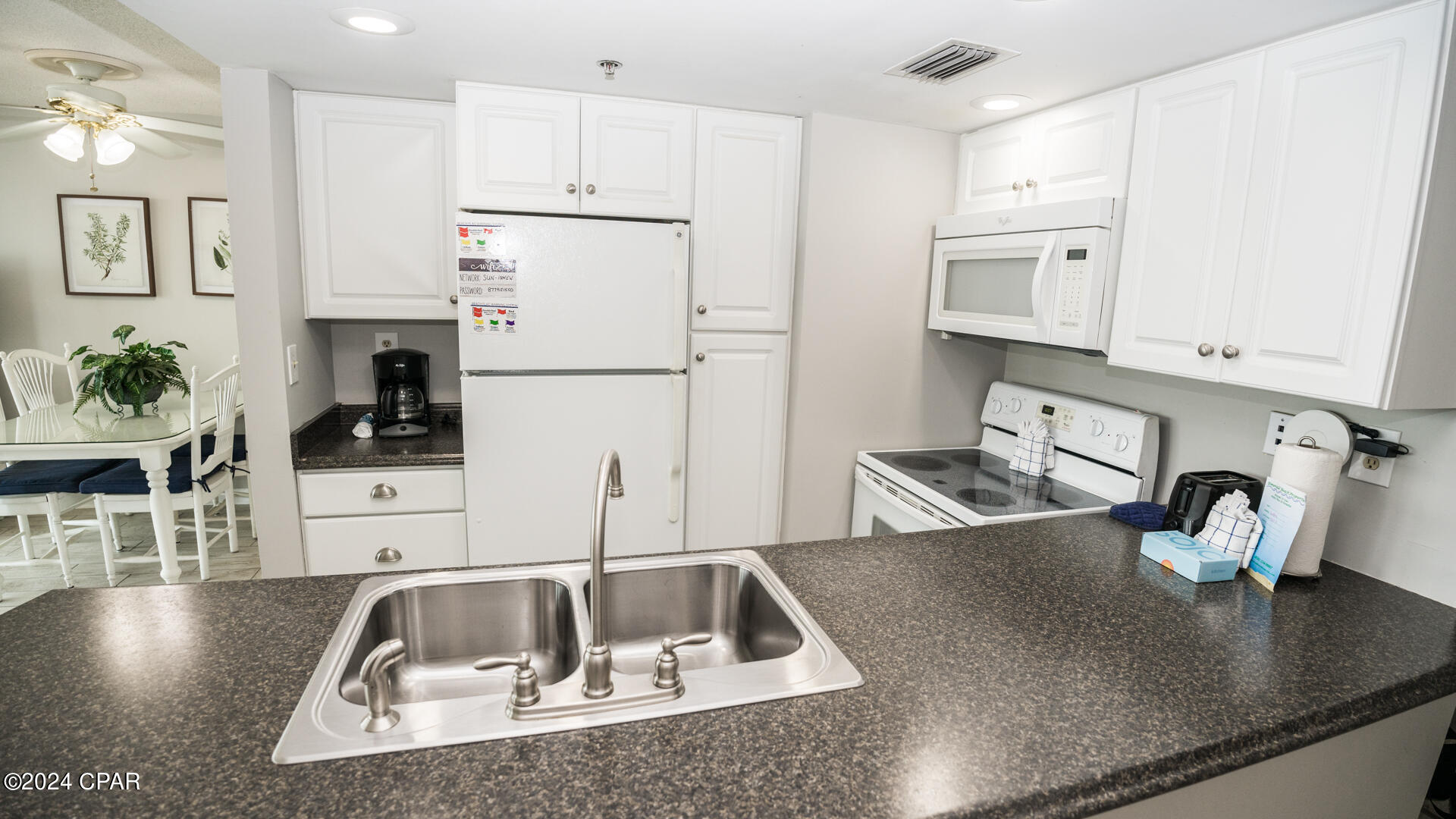 Panama City Beach, Florida 32408, United States, 1 Bedroom Bedrooms, ,1 BathroomBathrooms,Residential,Pending,38743