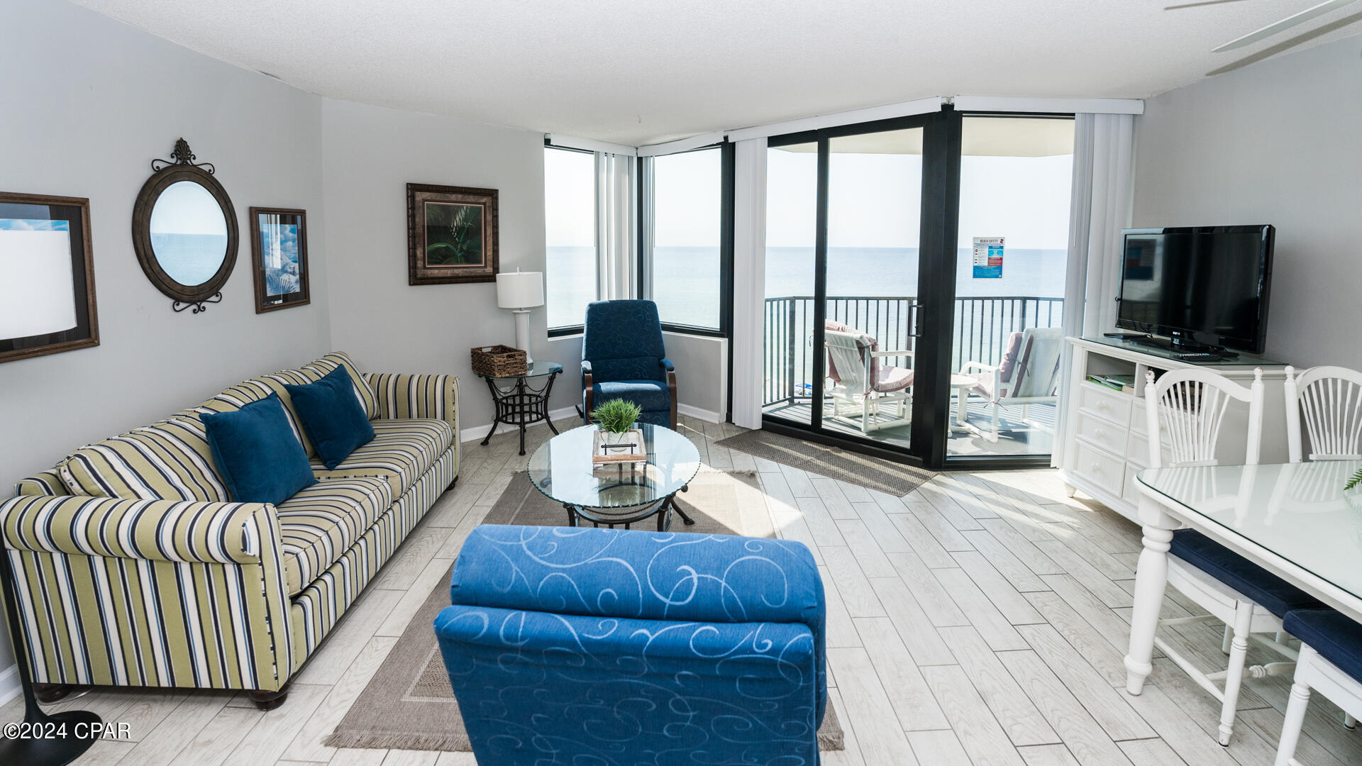 Panama City Beach, Florida 32408, United States, 1 Bedroom Bedrooms, ,1 BathroomBathrooms,Residential,Pending,38743