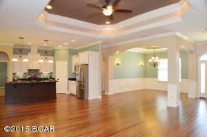 Kirkland Manor - Residential