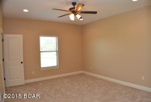 Kirkland Manor - Residential