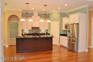 Kirkland Manor - Residential