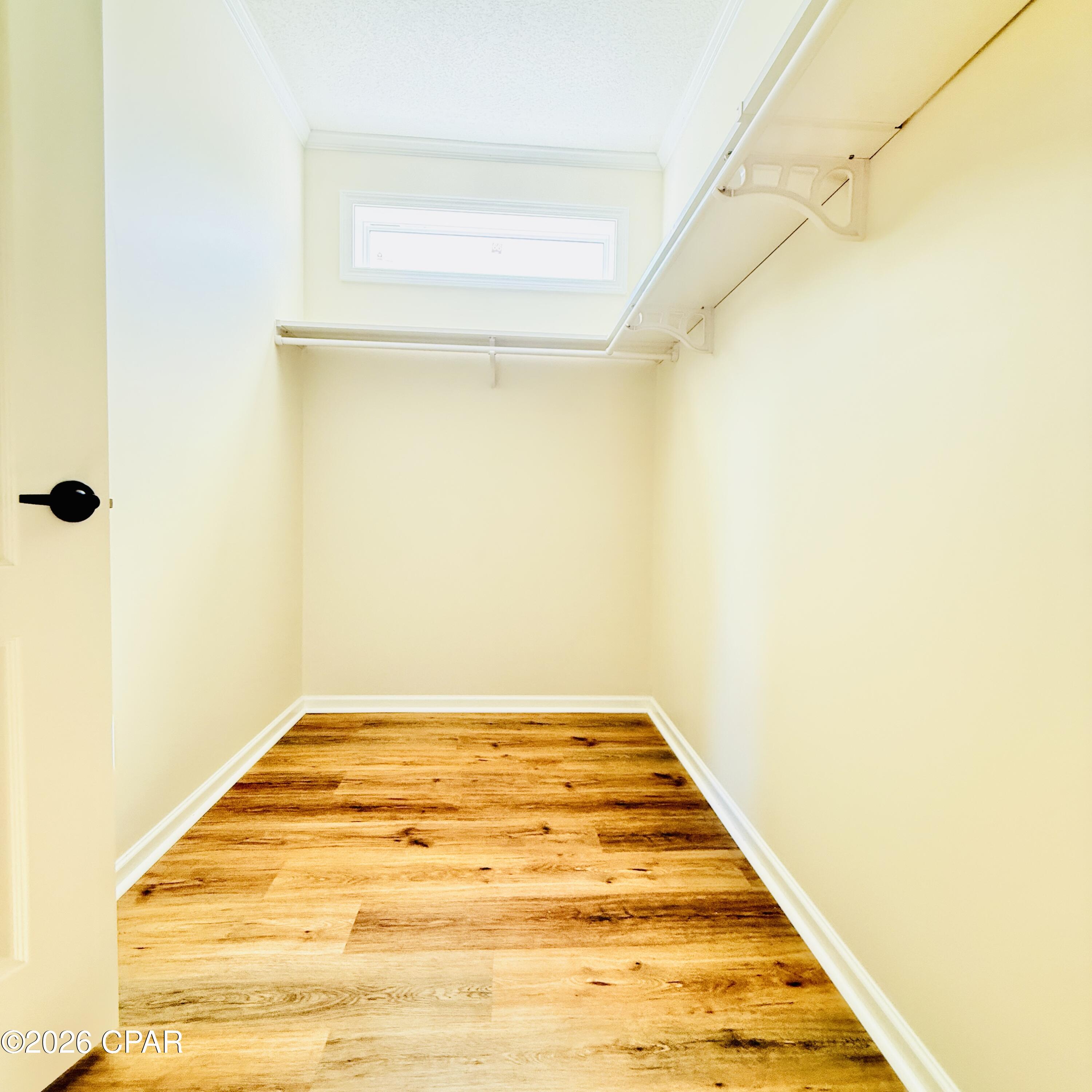 Creek Hollow Estates Unit - Residential