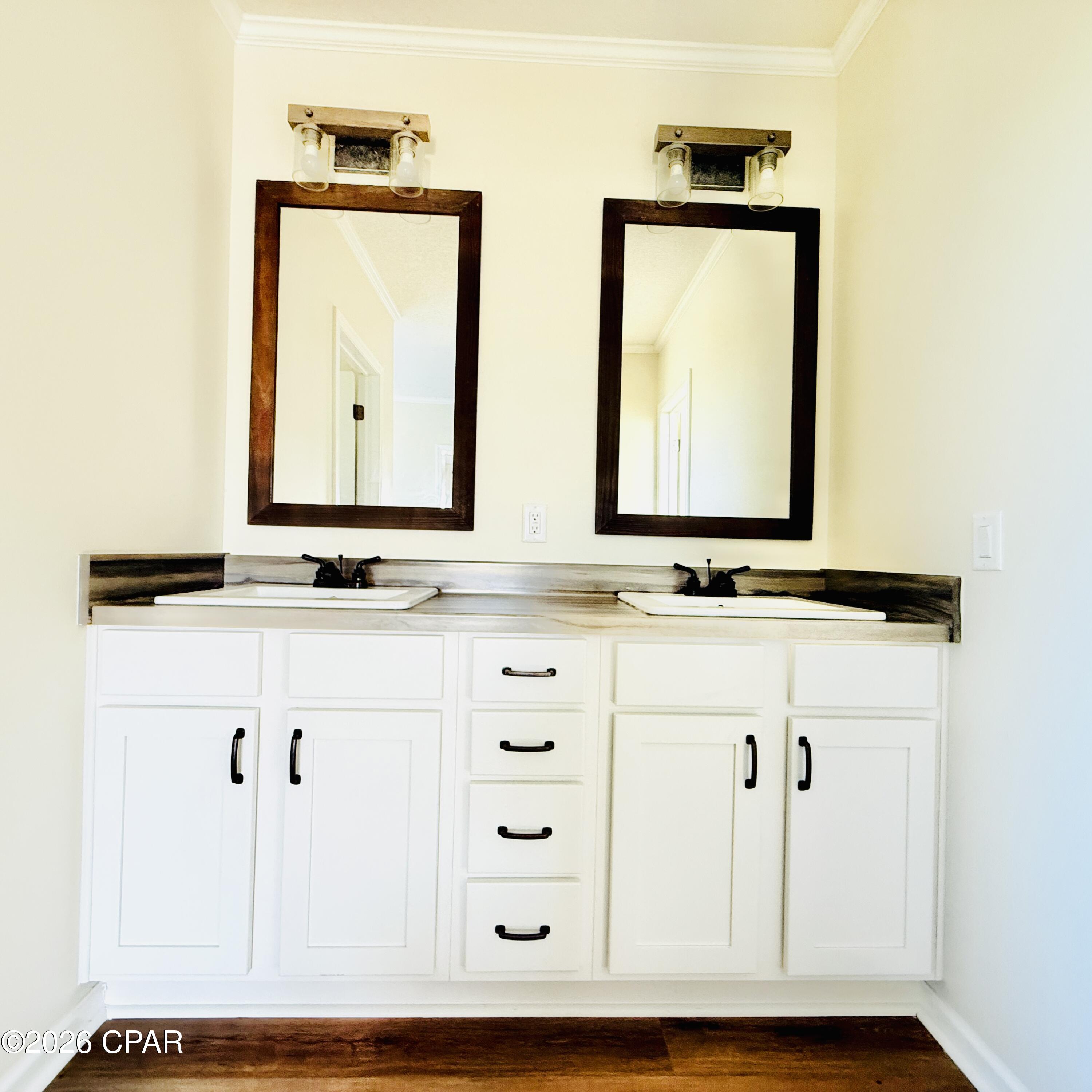 Creek Hollow Estates Unit - Residential