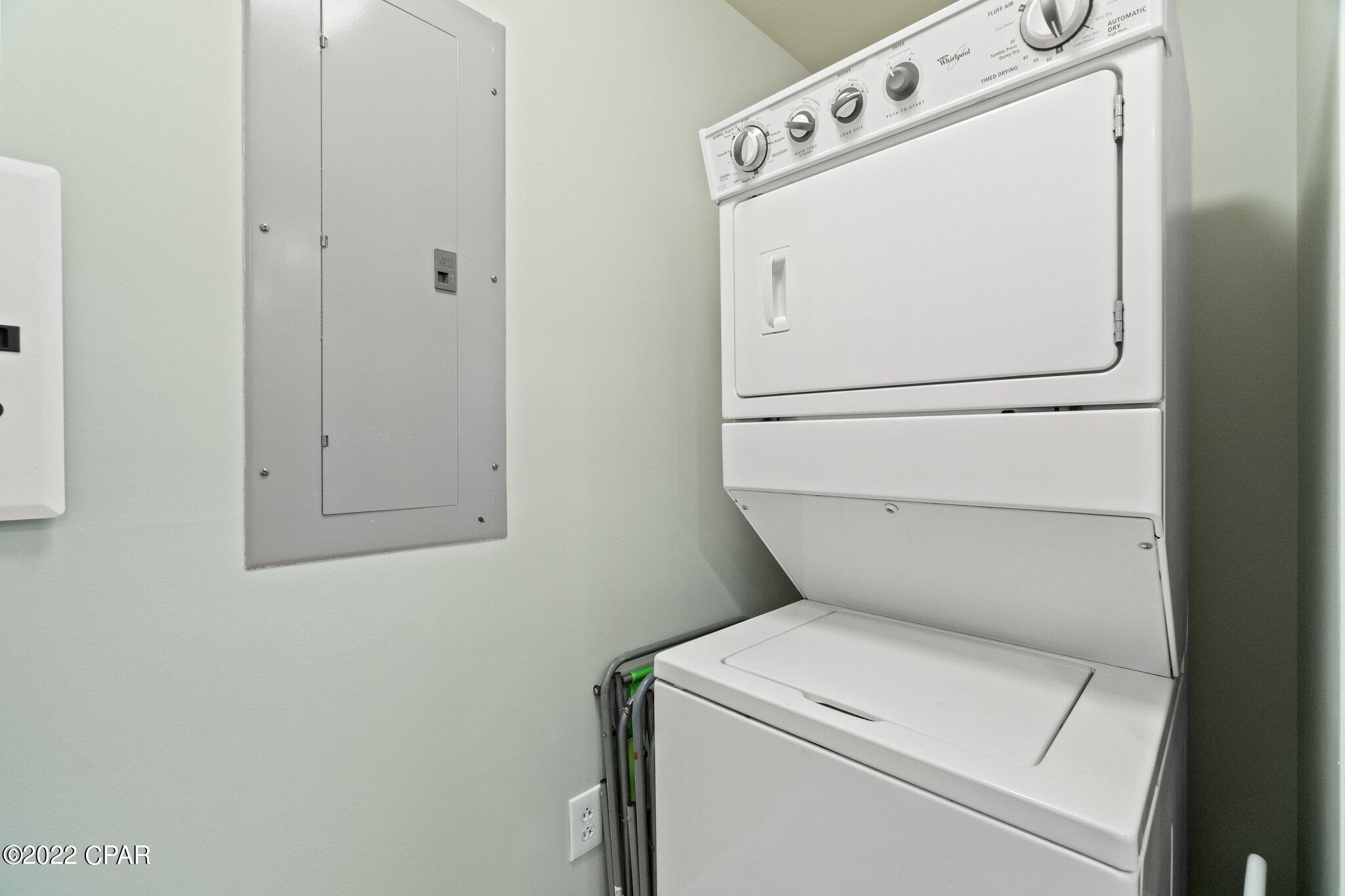 Sterling Breeze - Residential