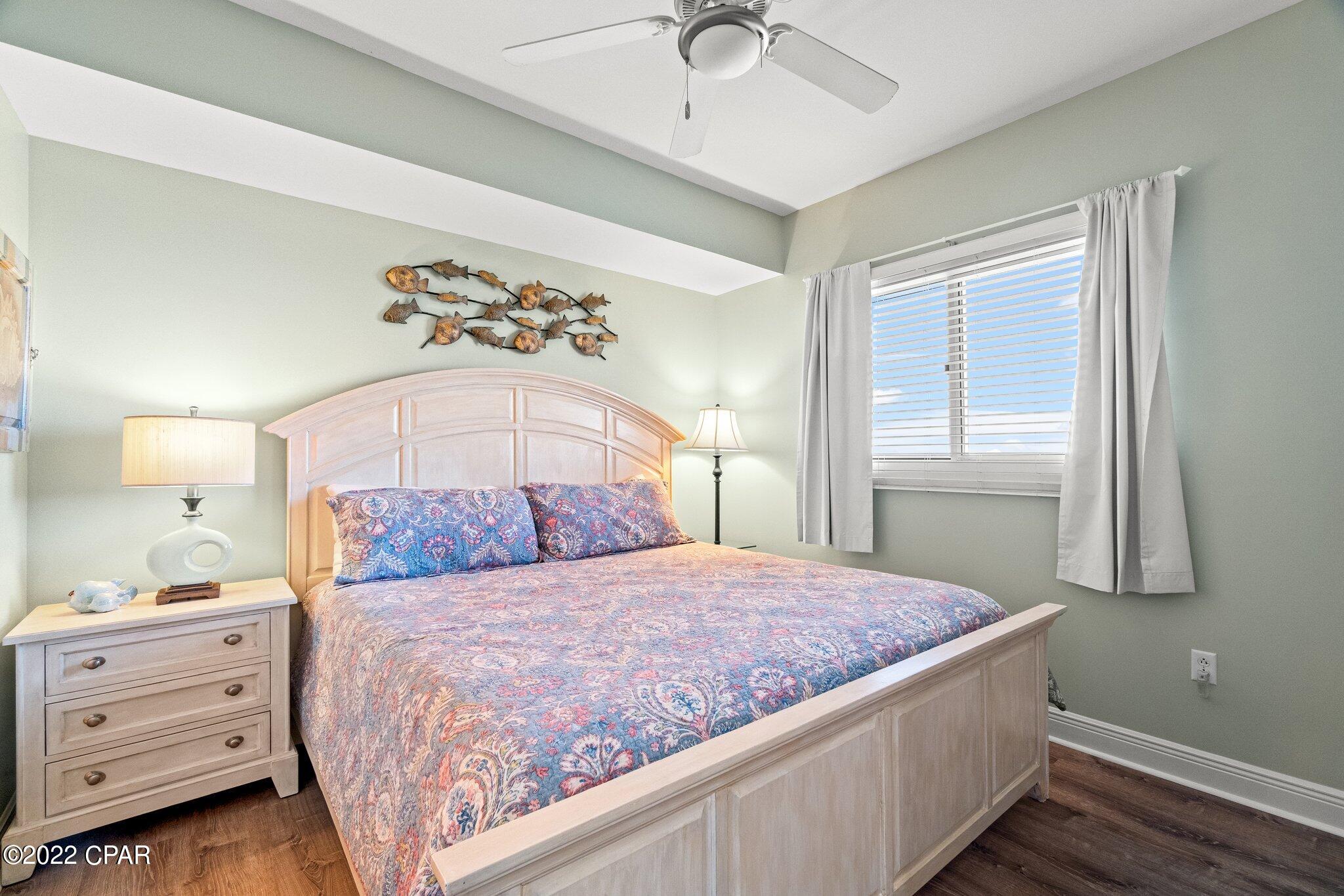 Sterling Breeze - Residential