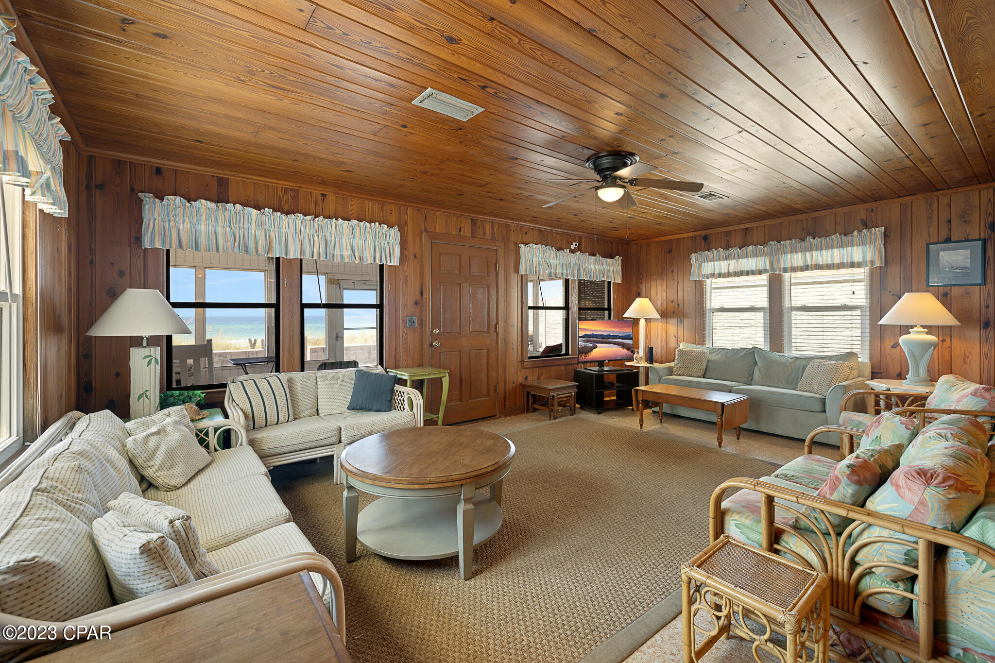 Laguna Beach Estates 2nd Add - Residential