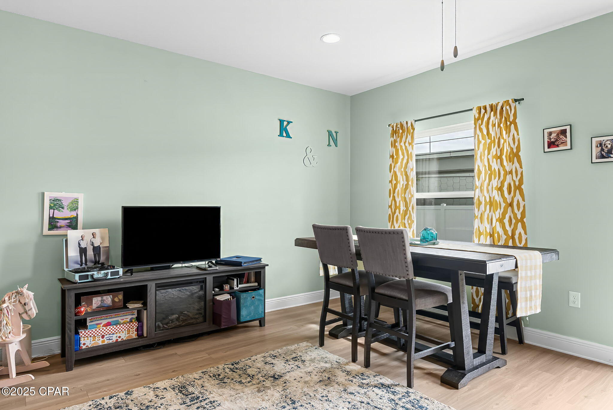 Hathaway Townhomes - Residential Lease