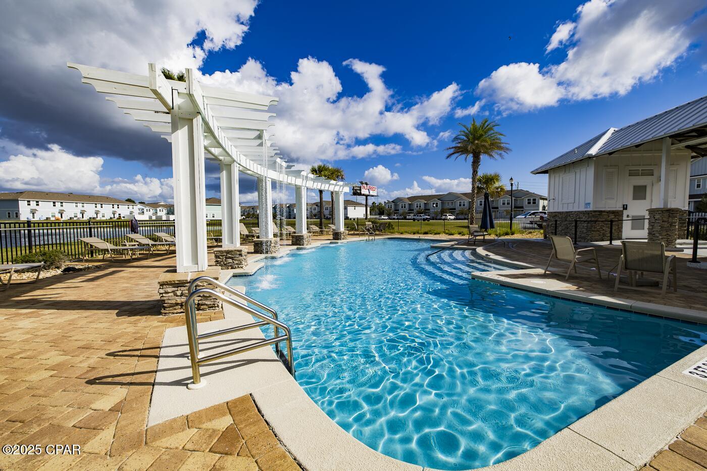 Hathaway Townhomes - Residential Lease