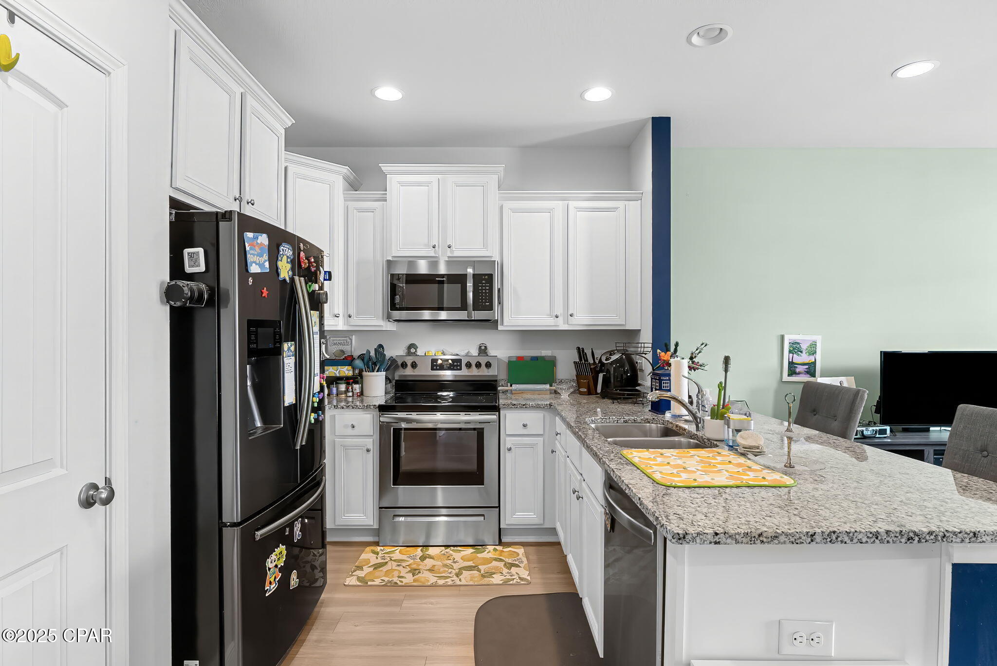 Hathaway Townhomes - Residential Lease