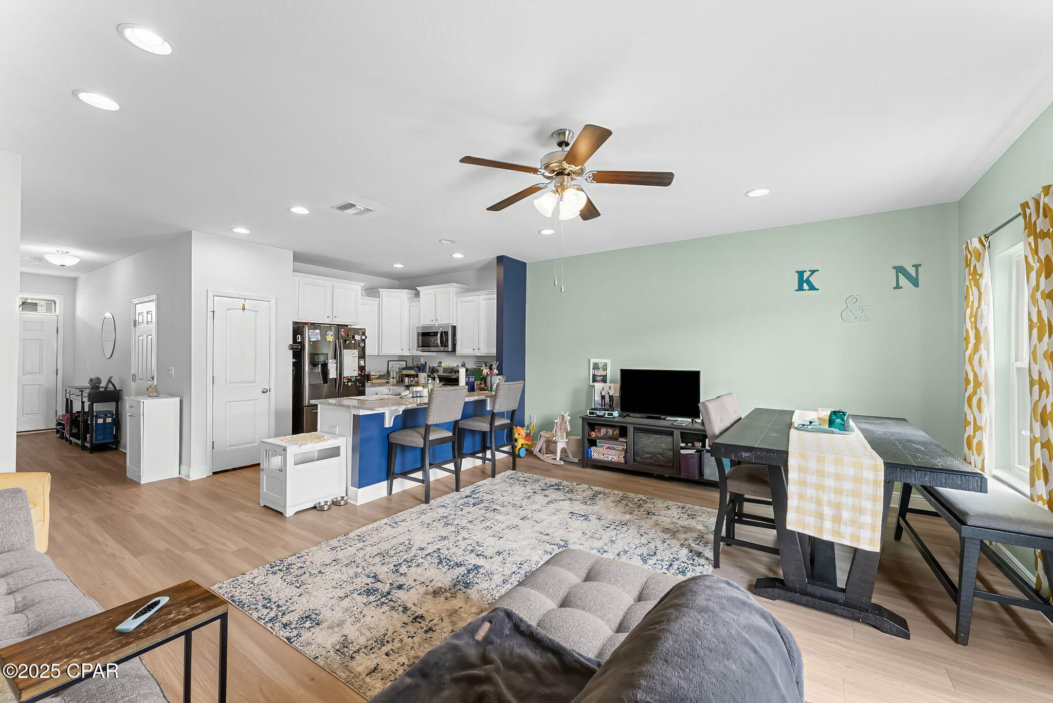 Hathaway Townhomes - Residential Lease