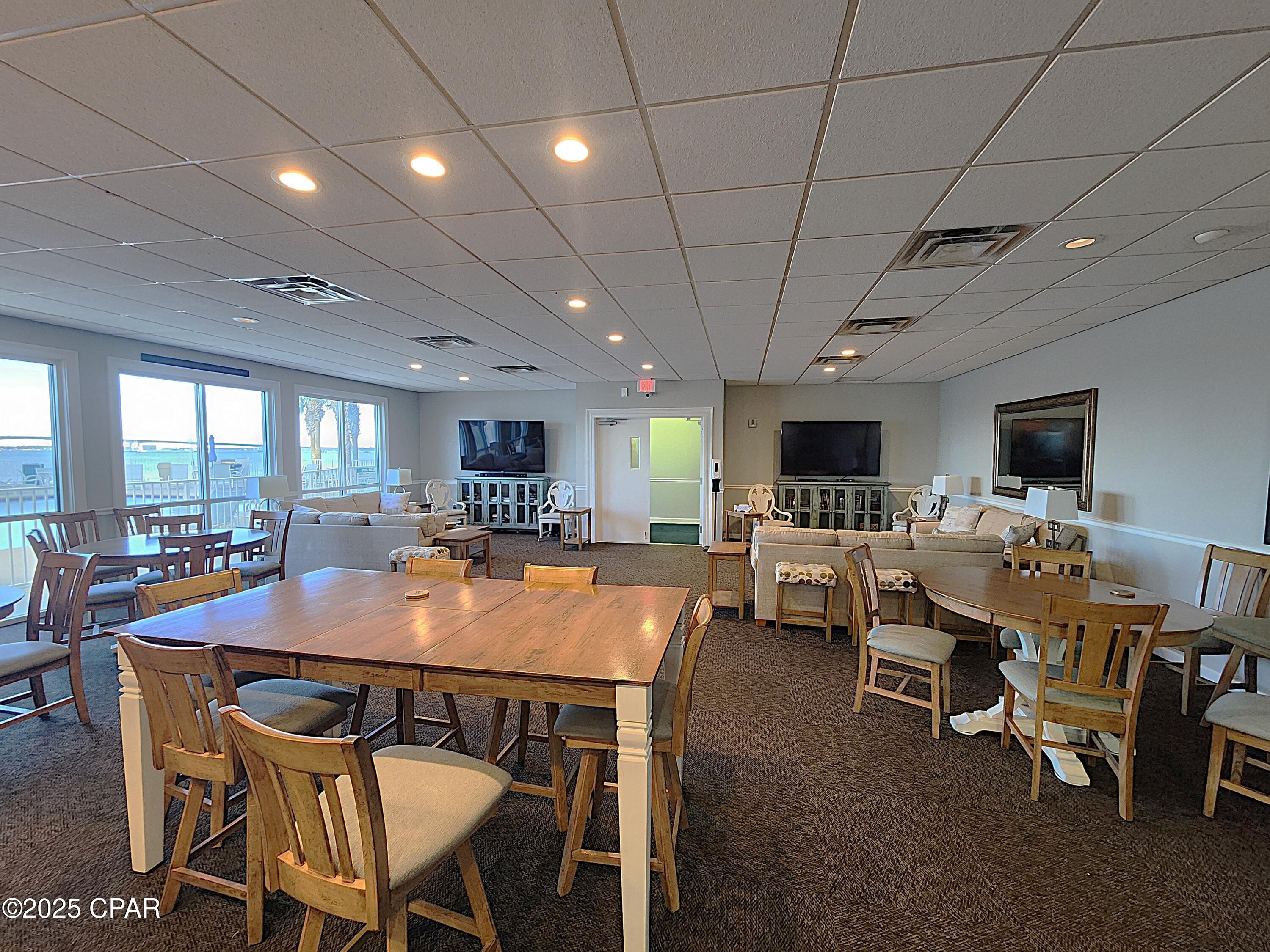 Hibiscus By The Bay - Residential