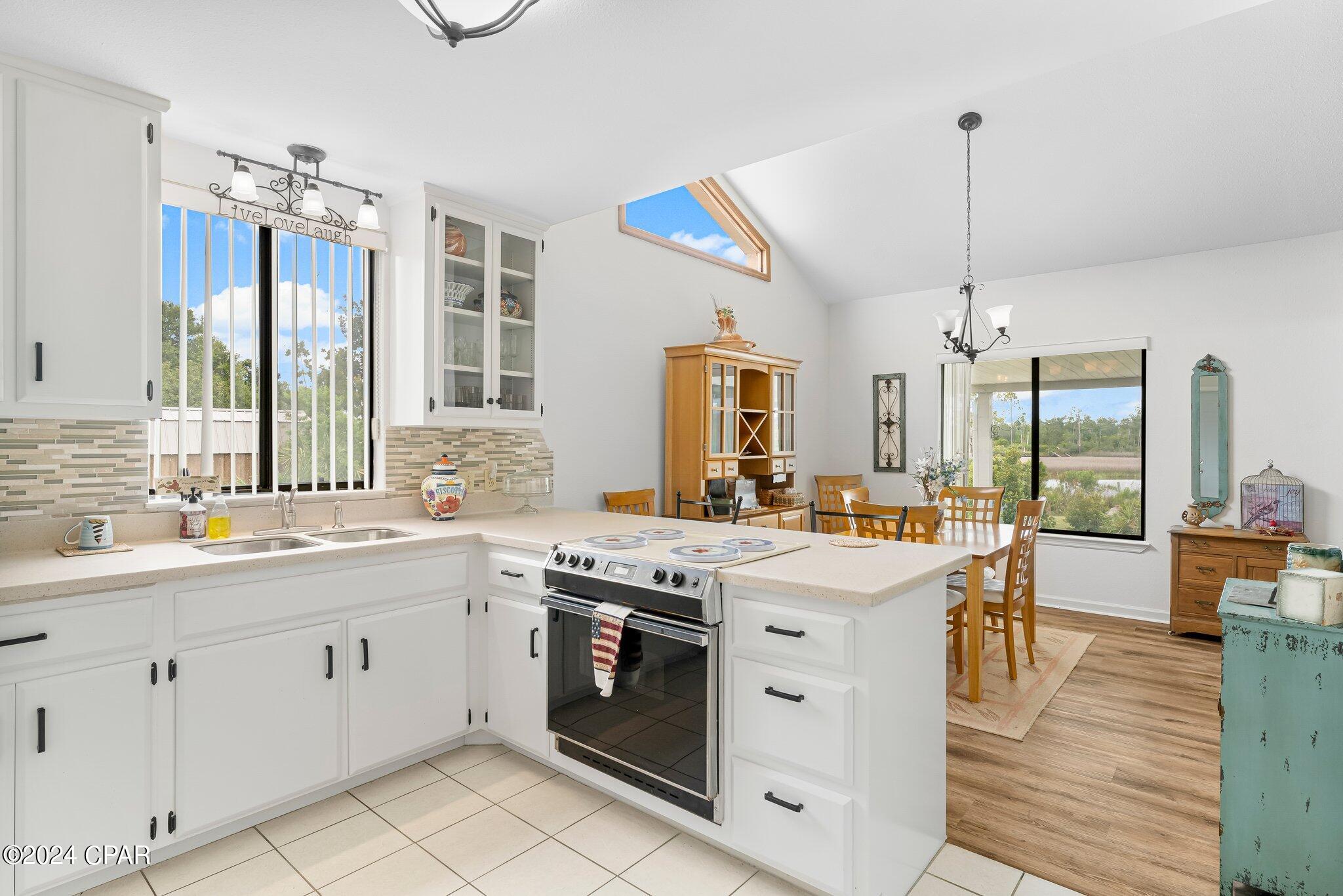 Pelican Point - Residential