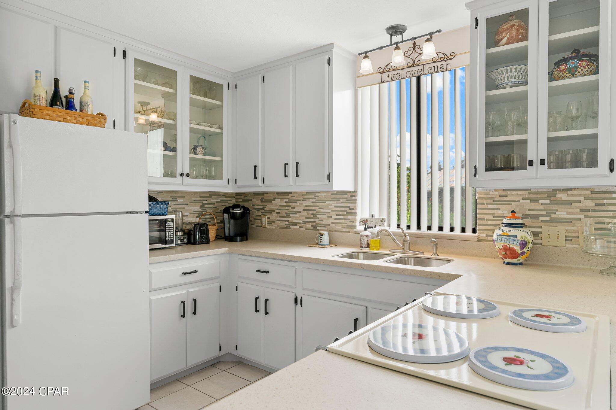 Pelican Point - Residential