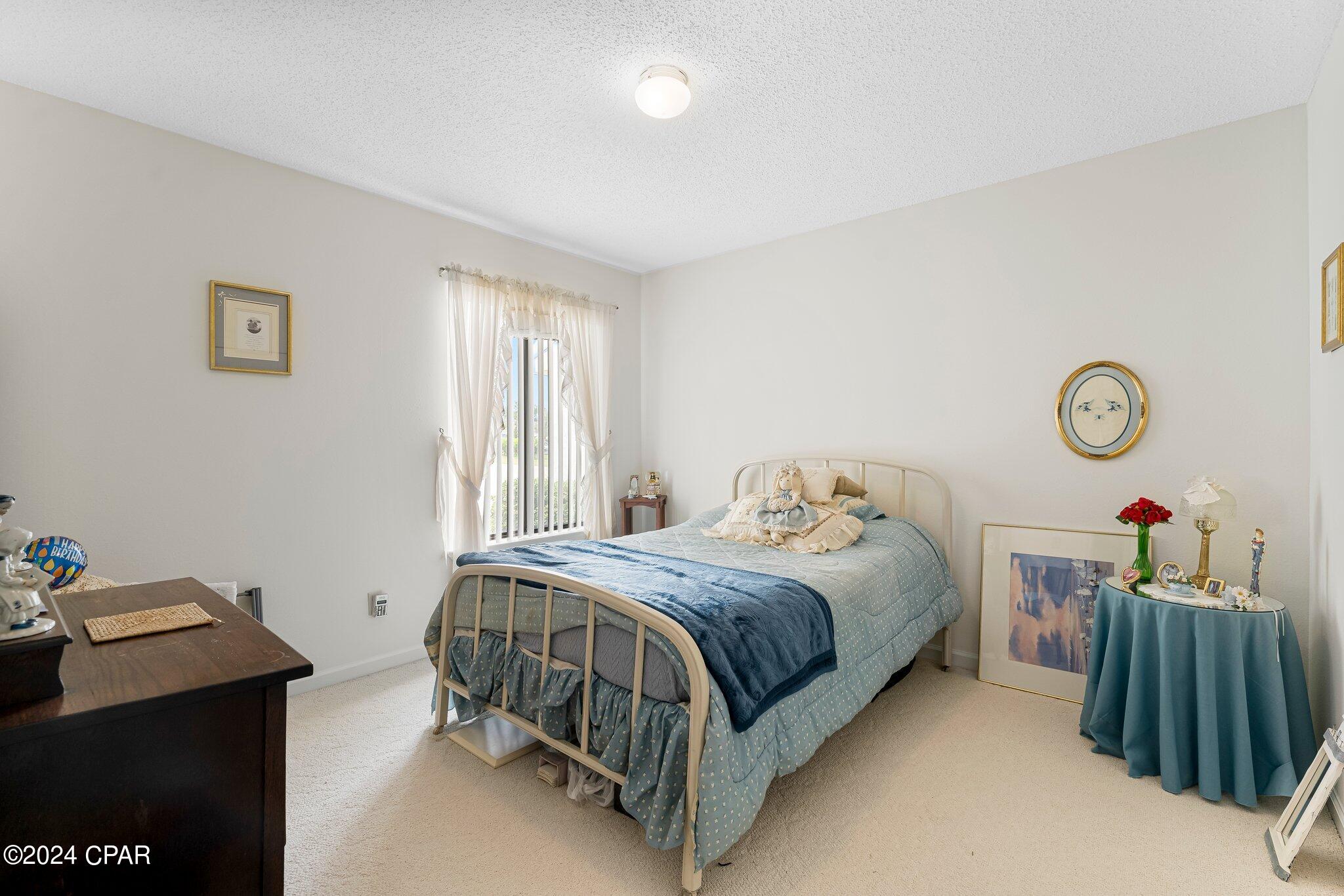 Pelican Point - Residential