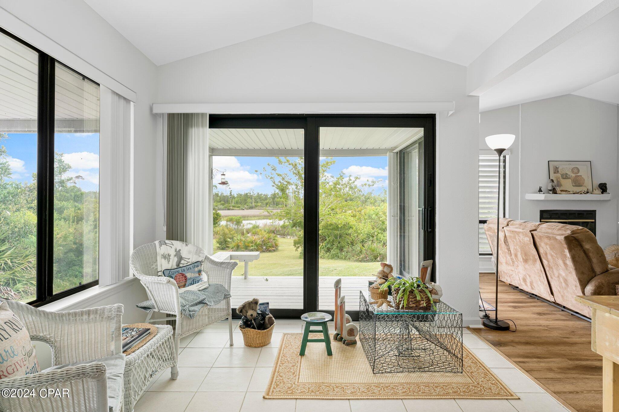 Pelican Point - Residential