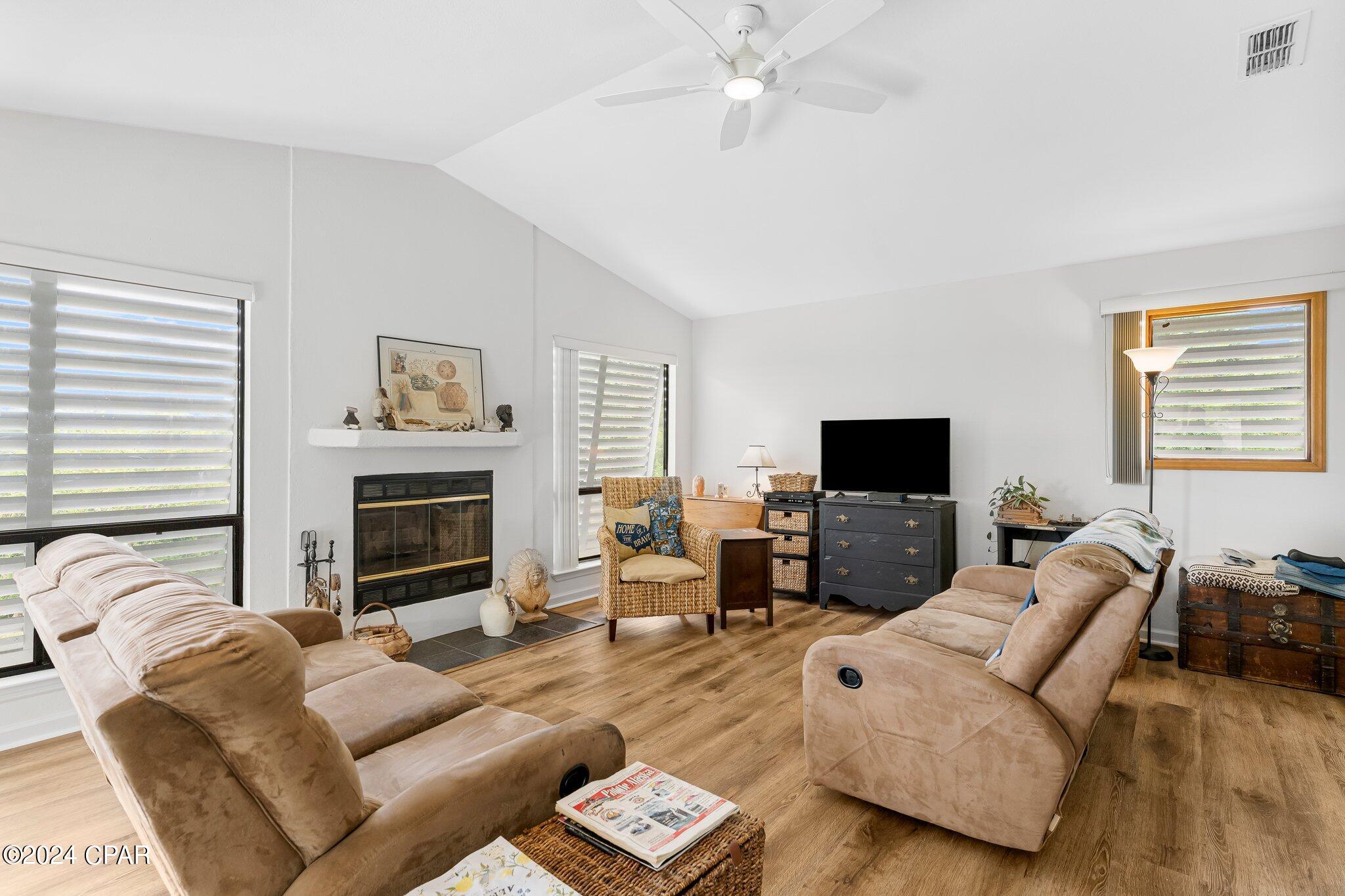 Pelican Point - Residential