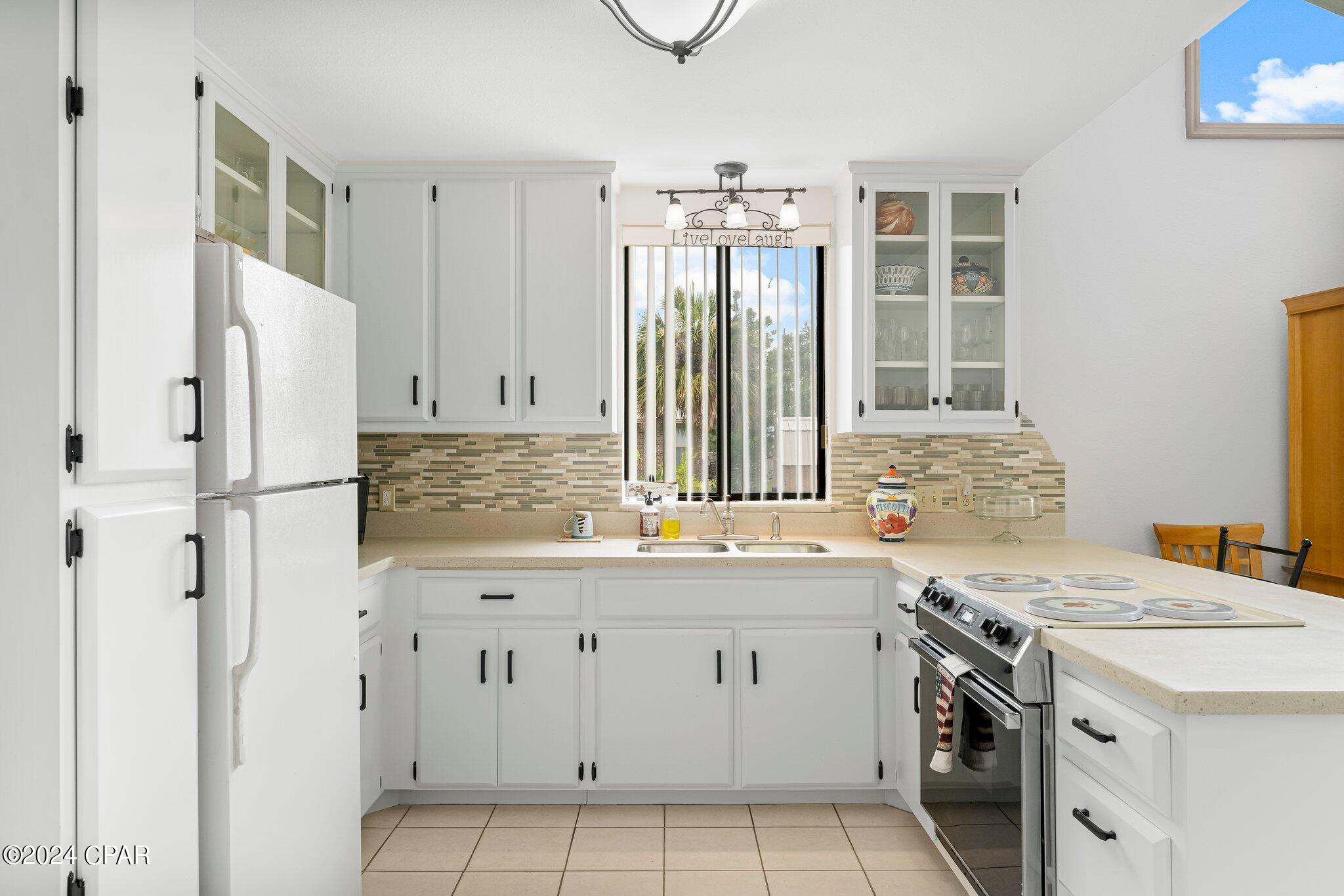 Pelican Point - Residential