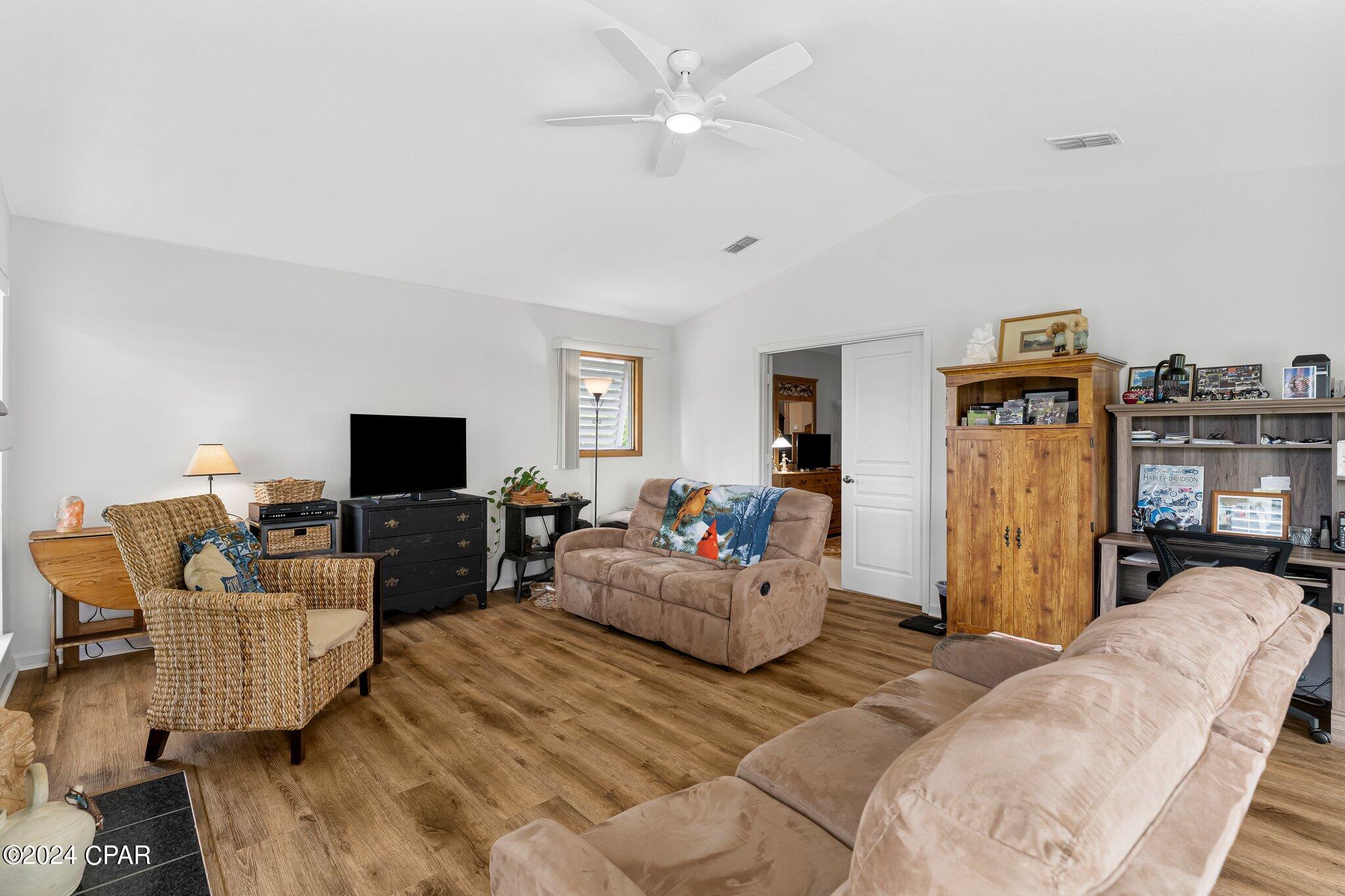 Pelican Point - Residential