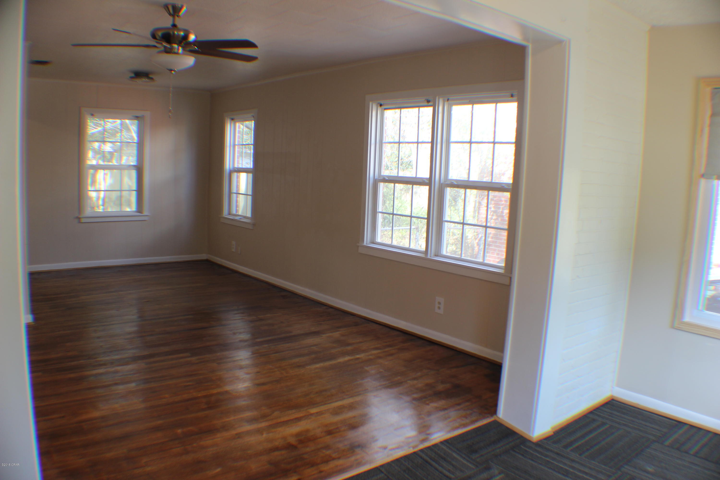 Oakland Terrace Add - Residential