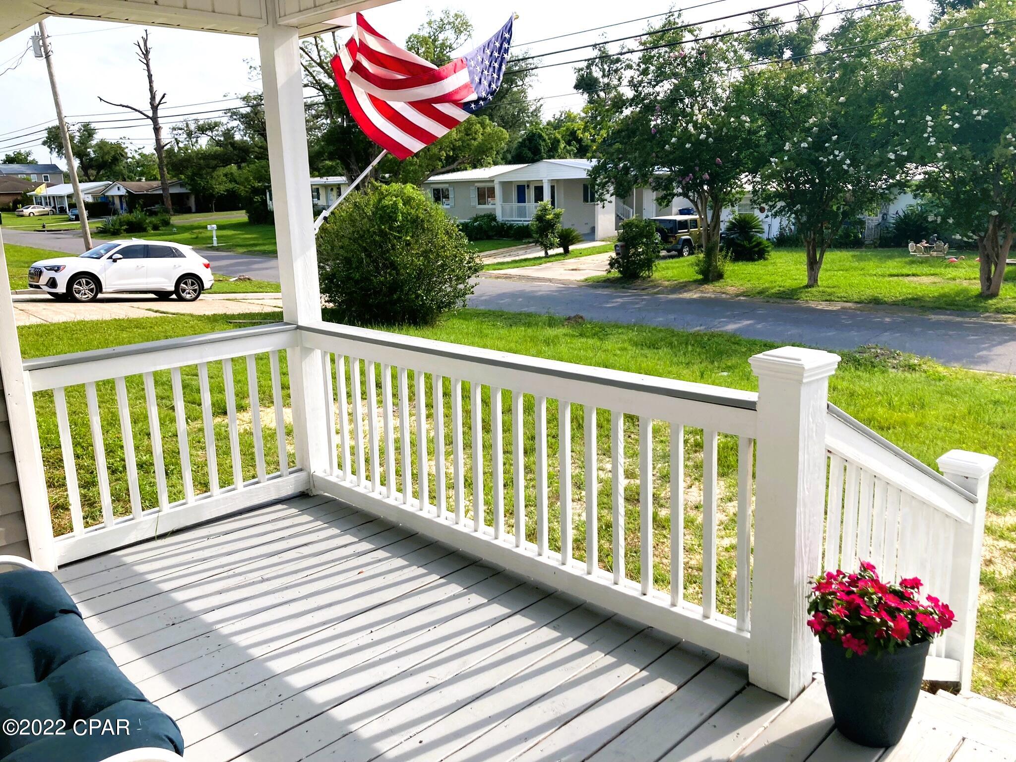 Cove Terrace 3rd (Sudduths 15th) - Residential