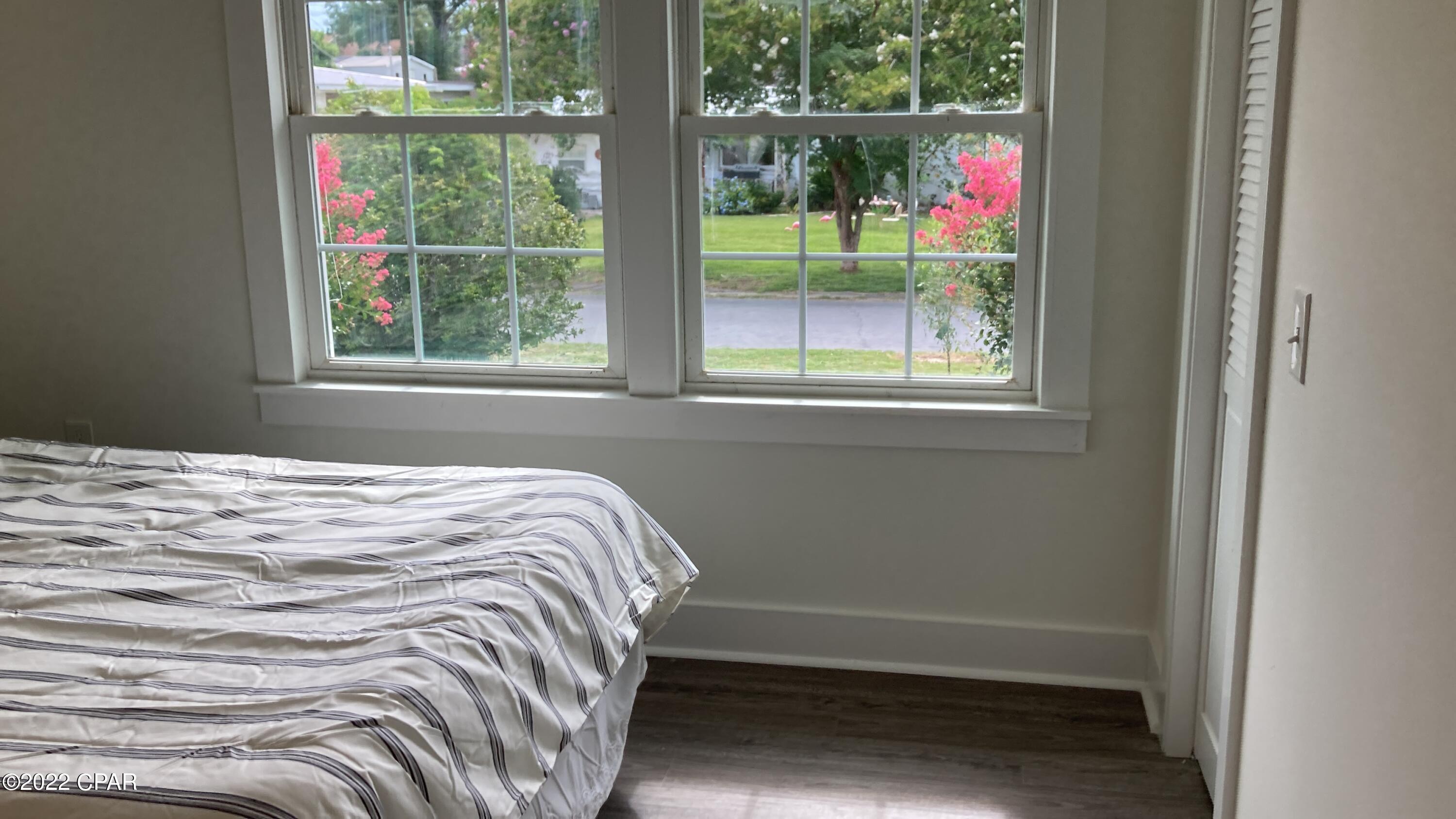 Cove Terrace 3rd (Sudduths 15th) - Residential