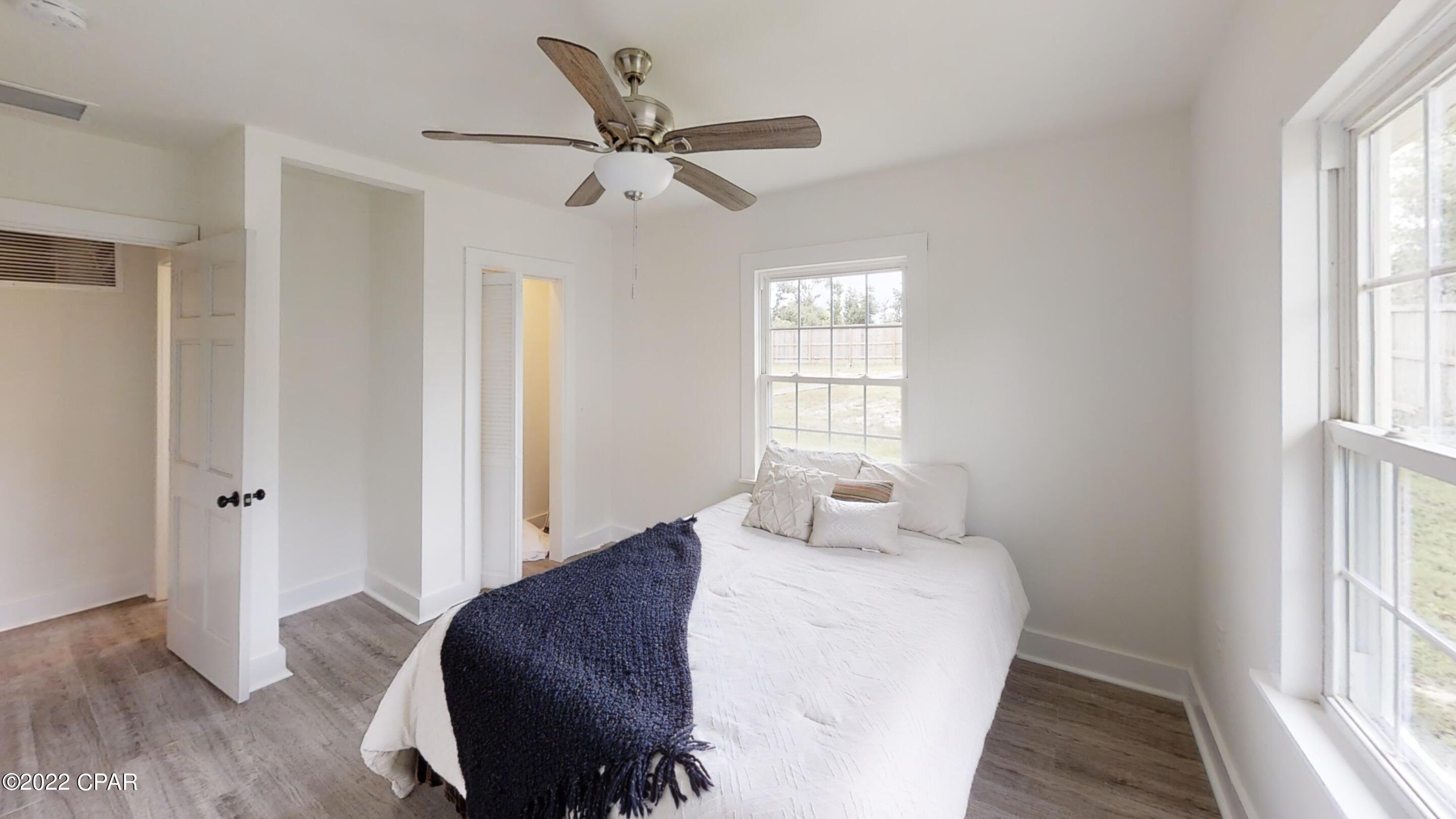 Cove Terrace 3rd (Sudduths 15th) - Residential