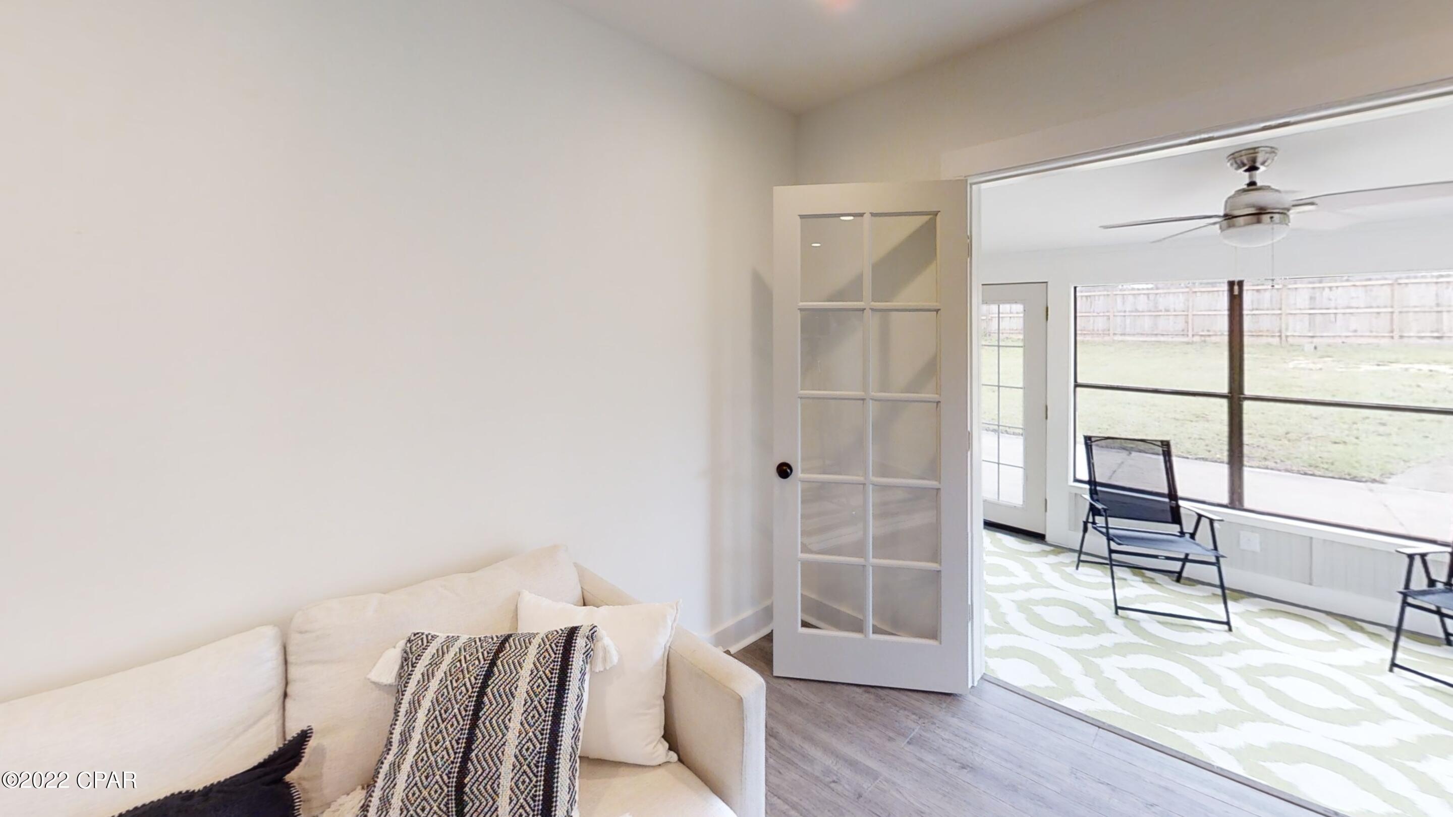 Cove Terrace 3rd (Sudduths 15th) - Residential