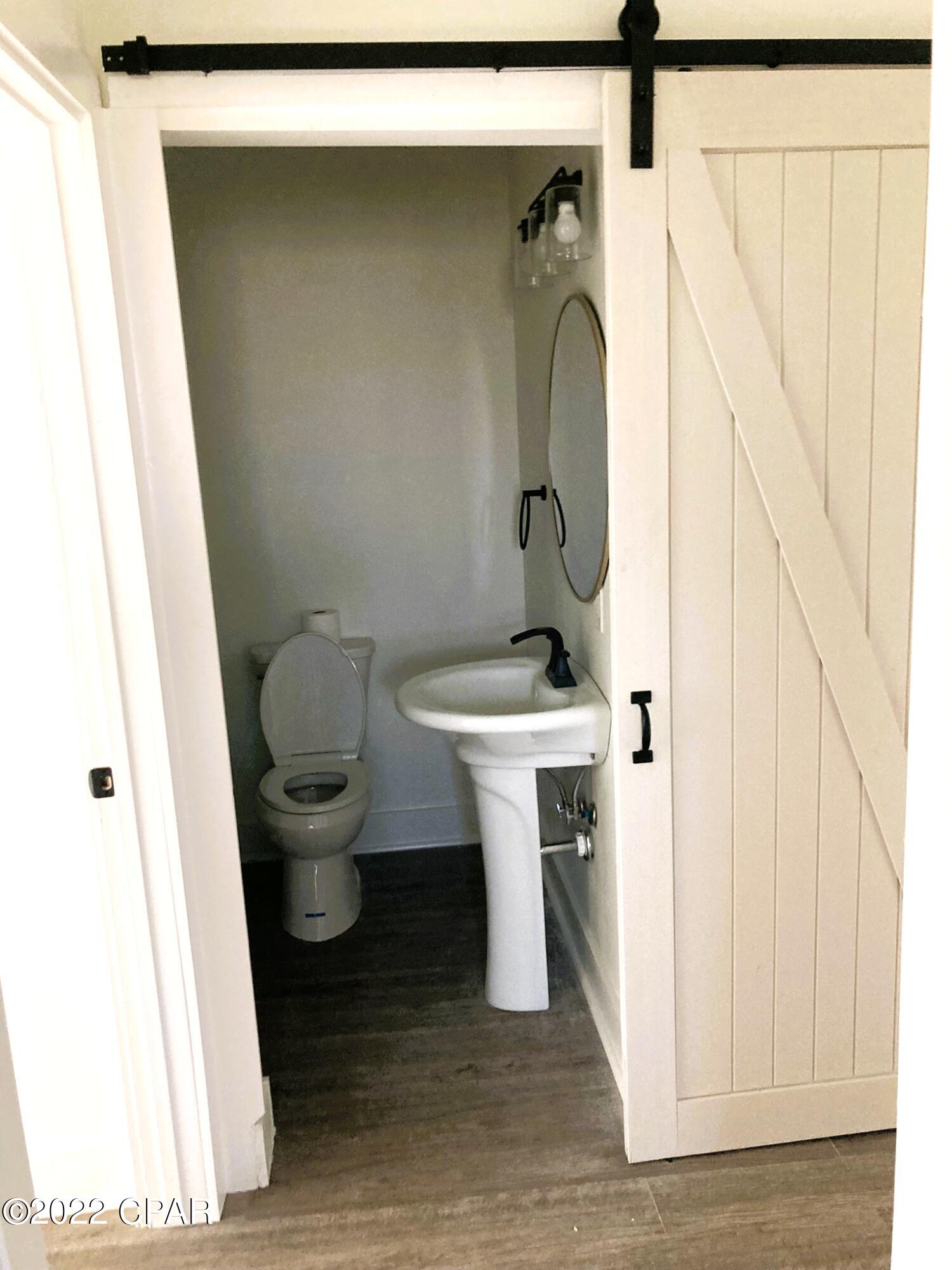 Cove Terrace 3rd (Sudduths 15th) - Residential