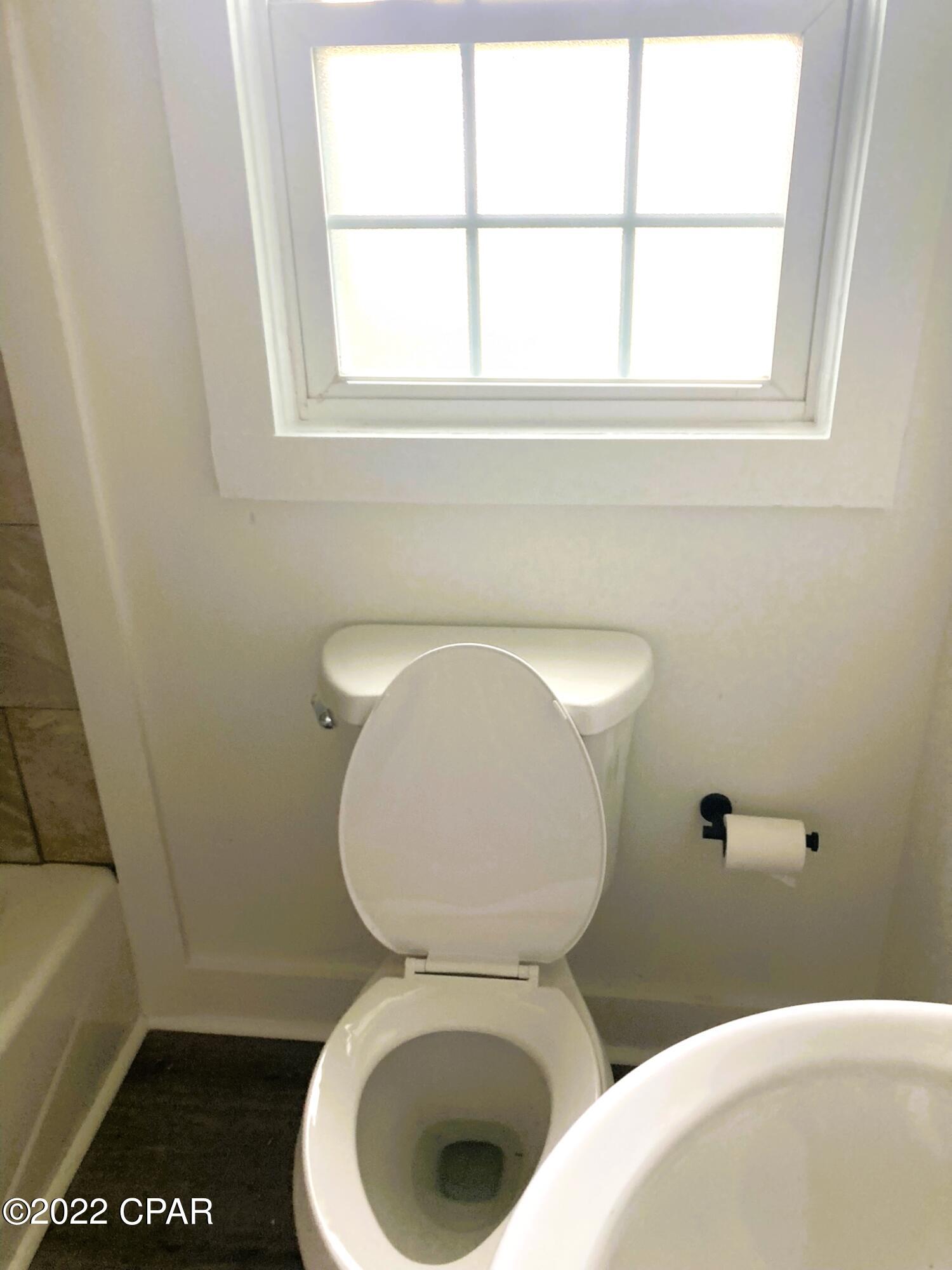 Cove Terrace 3rd (Sudduths 15th) - Residential