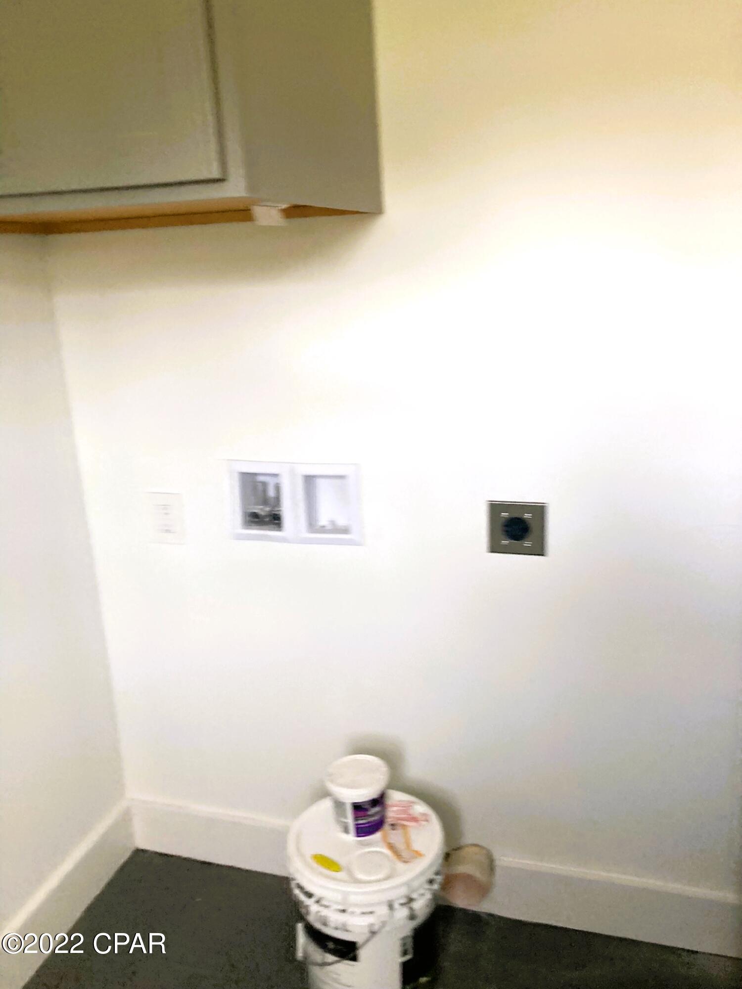 Cove Terrace 3rd (Sudduths 15th) - Residential