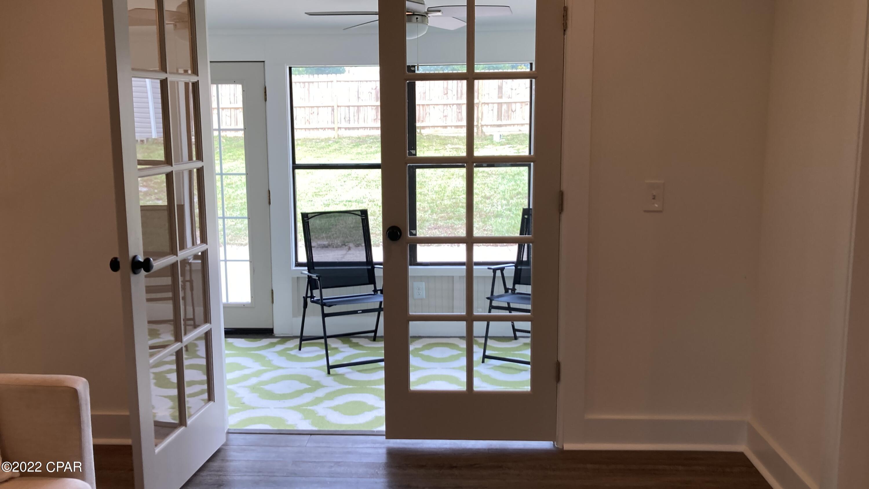 Cove Terrace 3rd (Sudduths 15th) - Residential