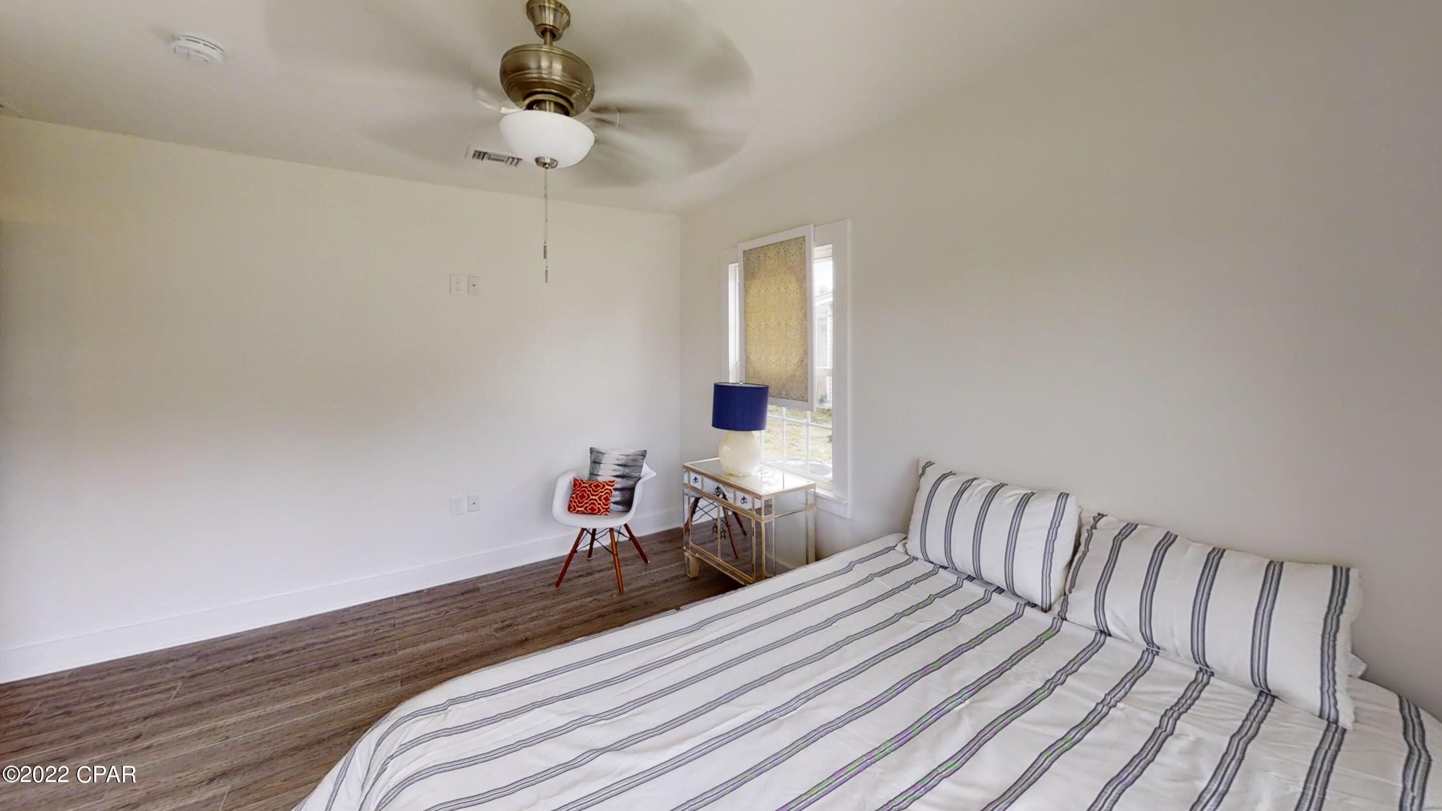 Cove Terrace 3rd (Sudduths 15th) - Residential