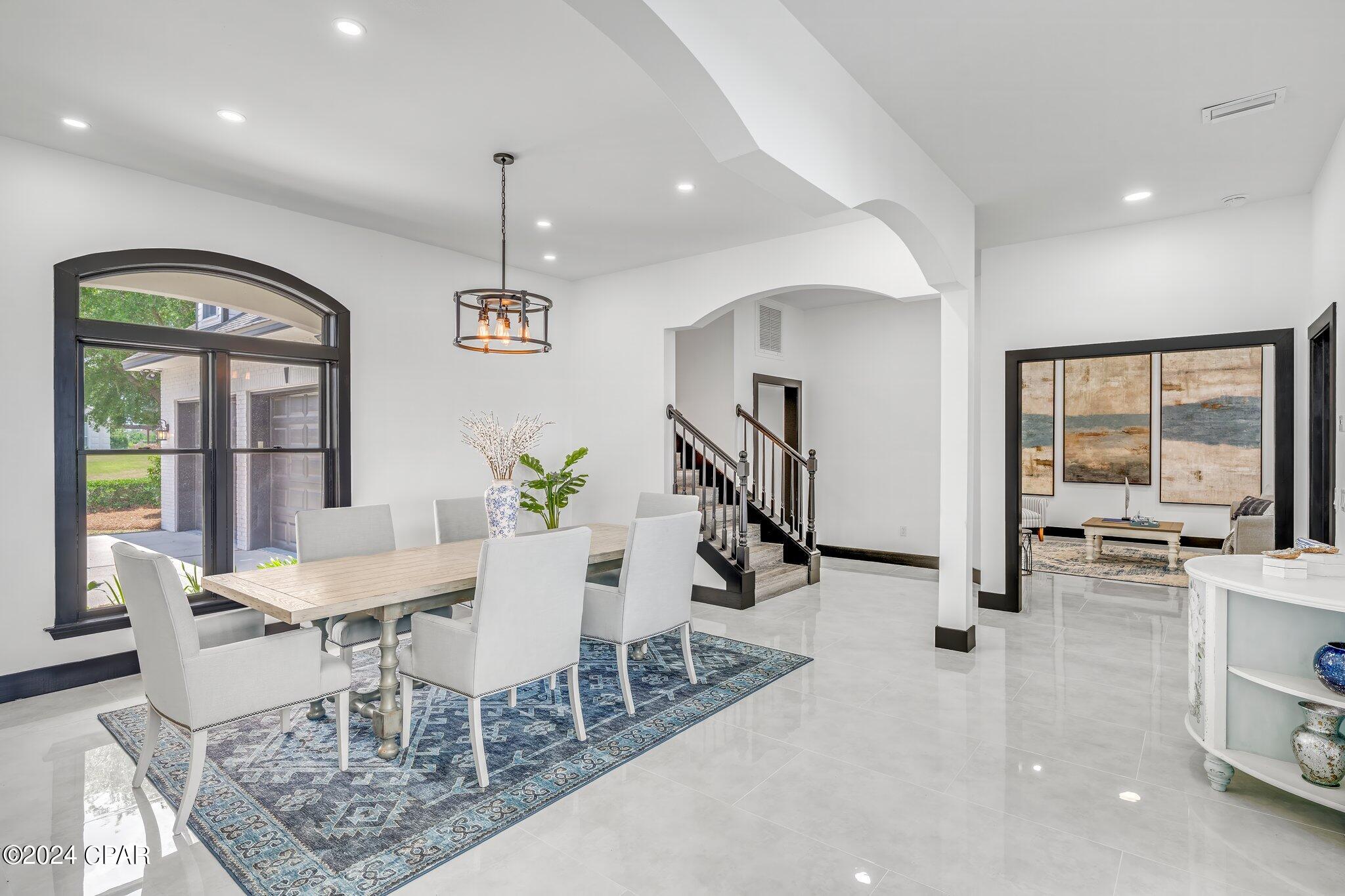 Tropical Bay - Residential