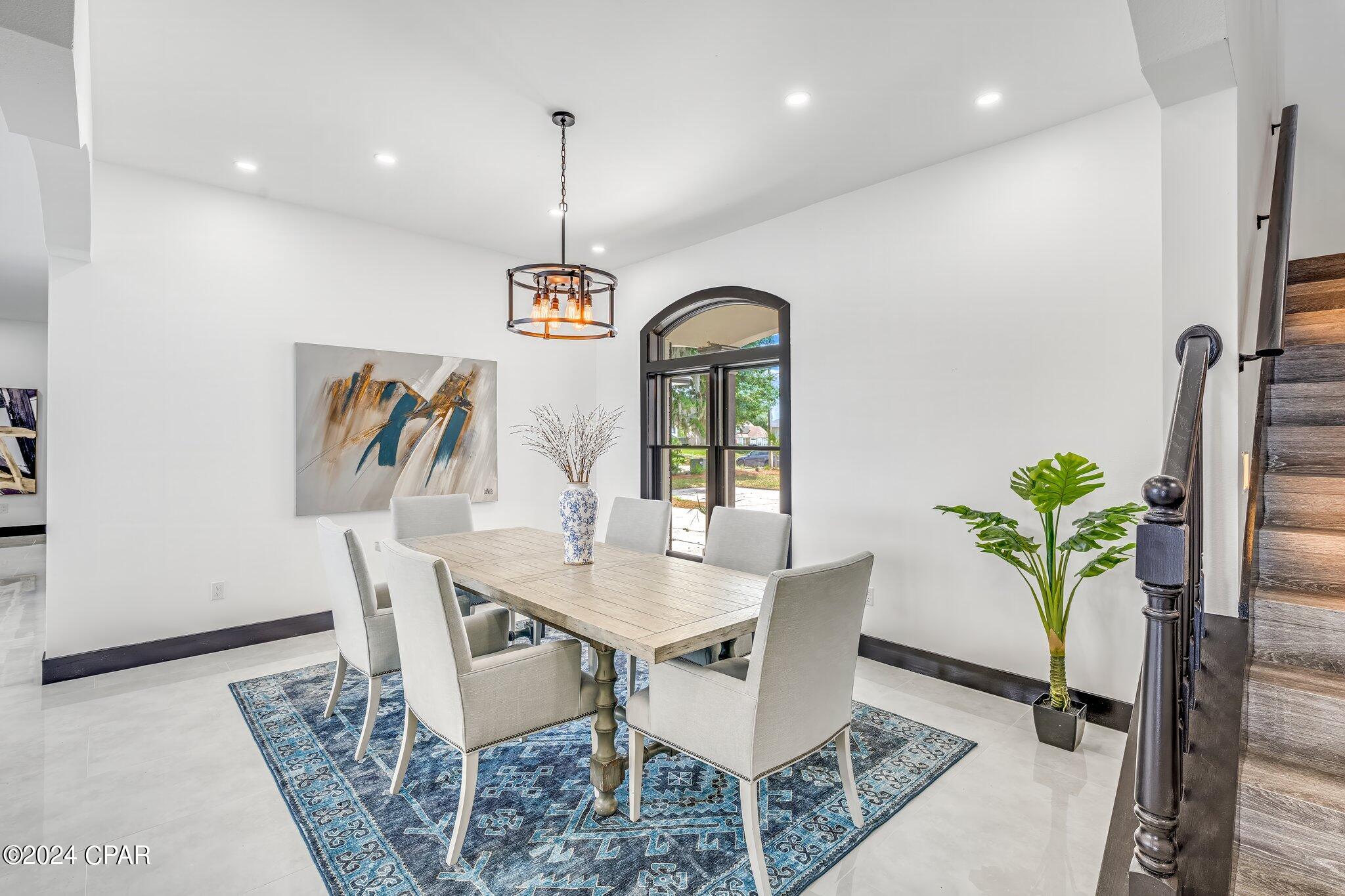 Tropical Bay - Residential