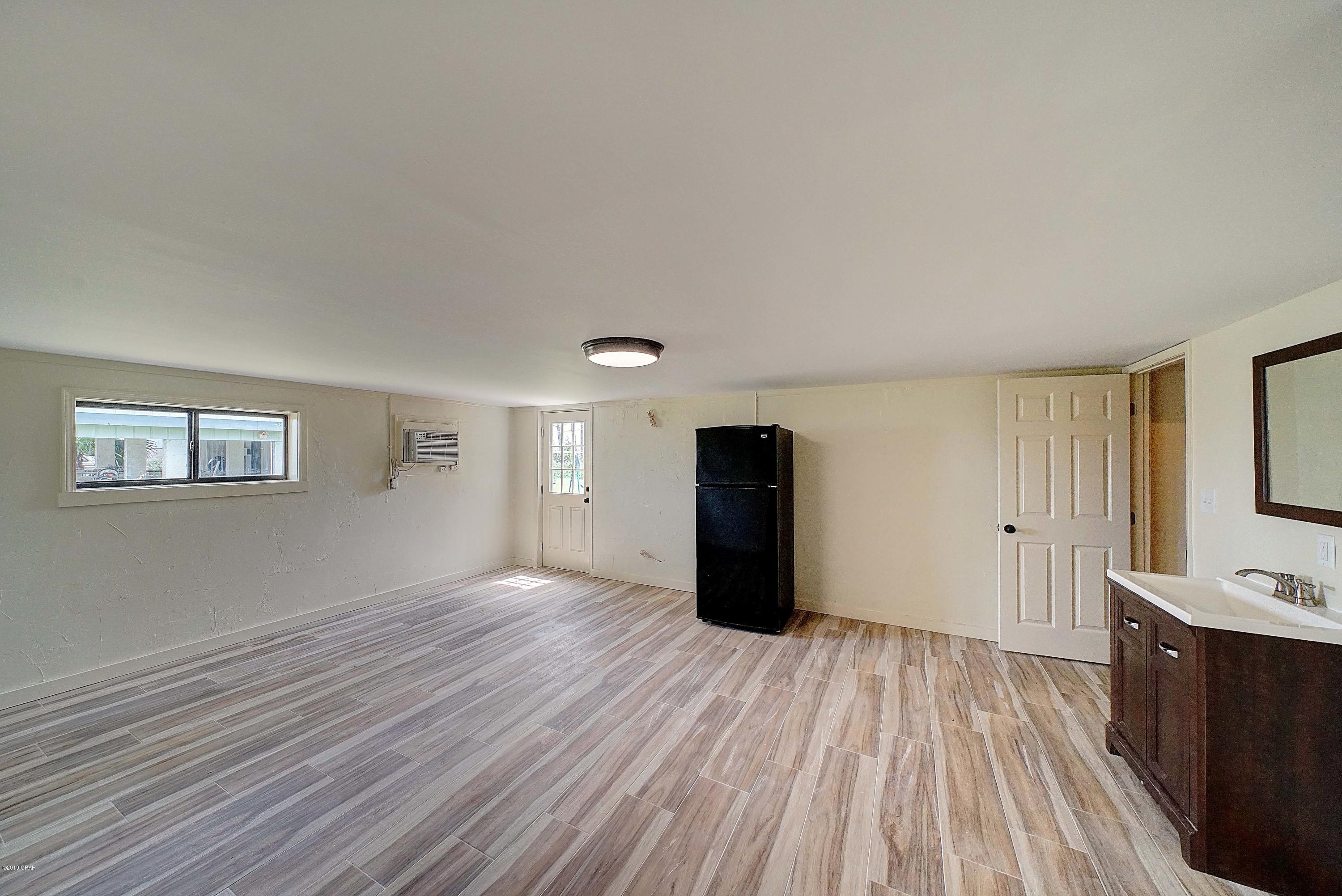 Bay Front Unit 6 - Residential