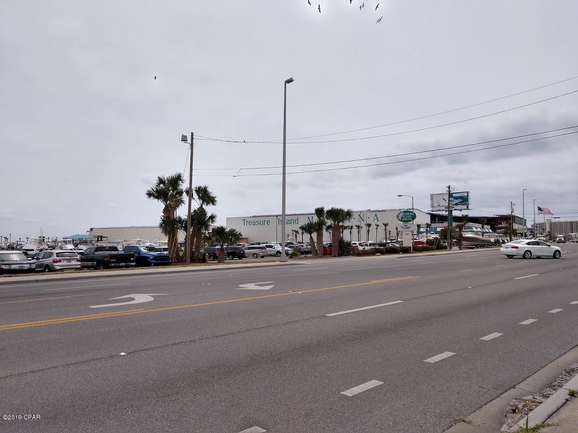 Treasure Island - Land