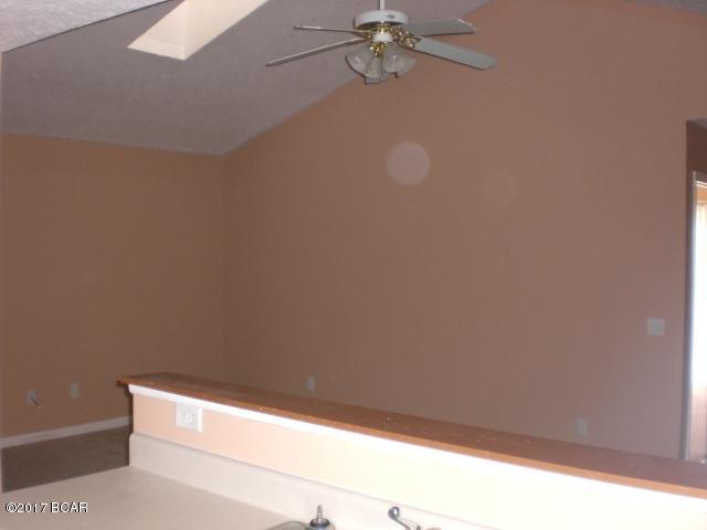 Houston Pines - Residential Lease