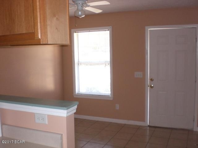 Houston Pines - Residential Lease