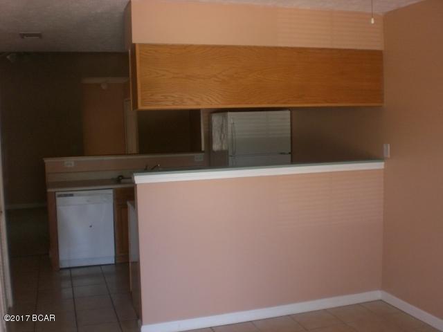 Houston Pines - Residential Lease