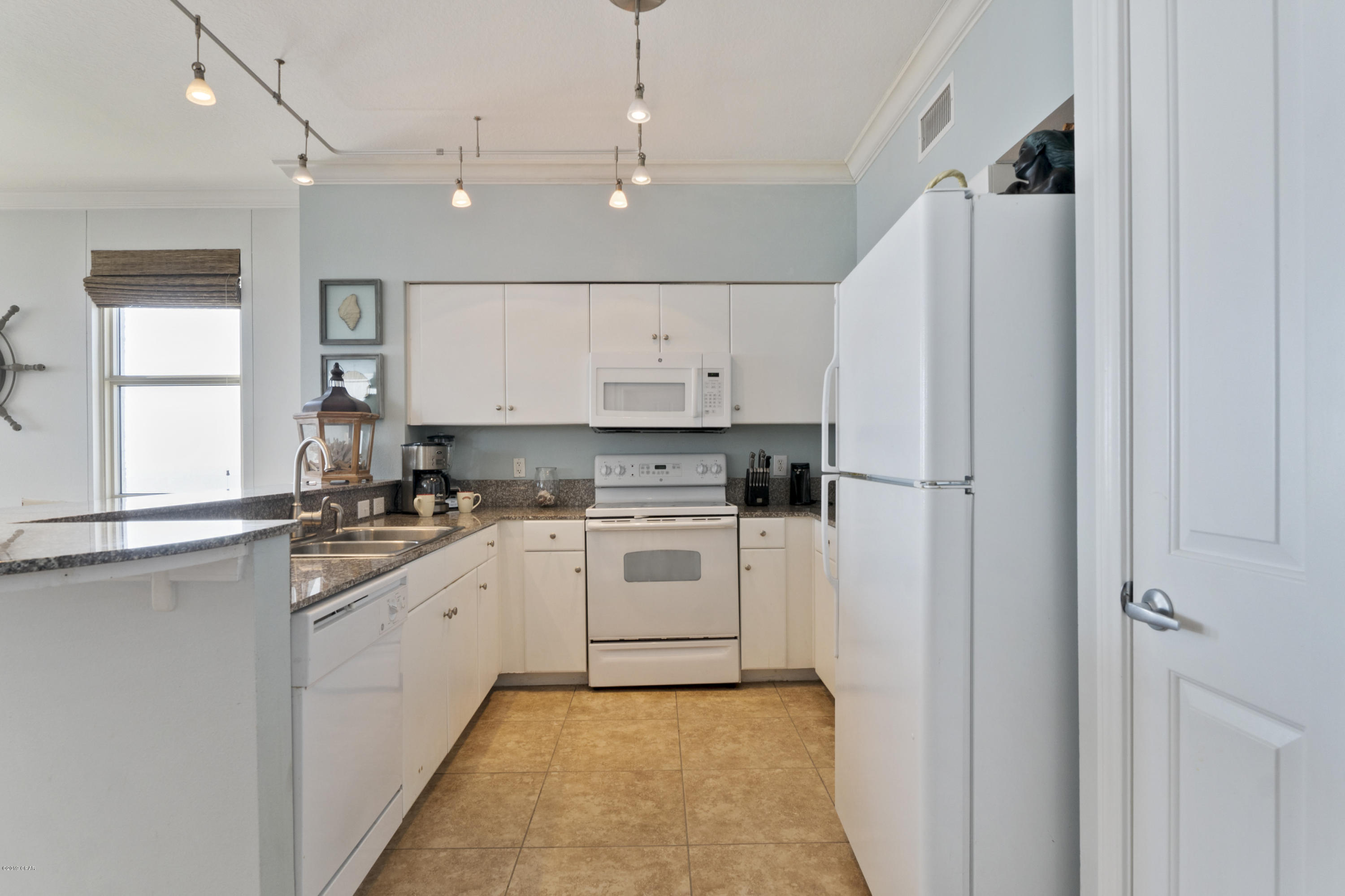 Shores Of Panama Phase I - Residential