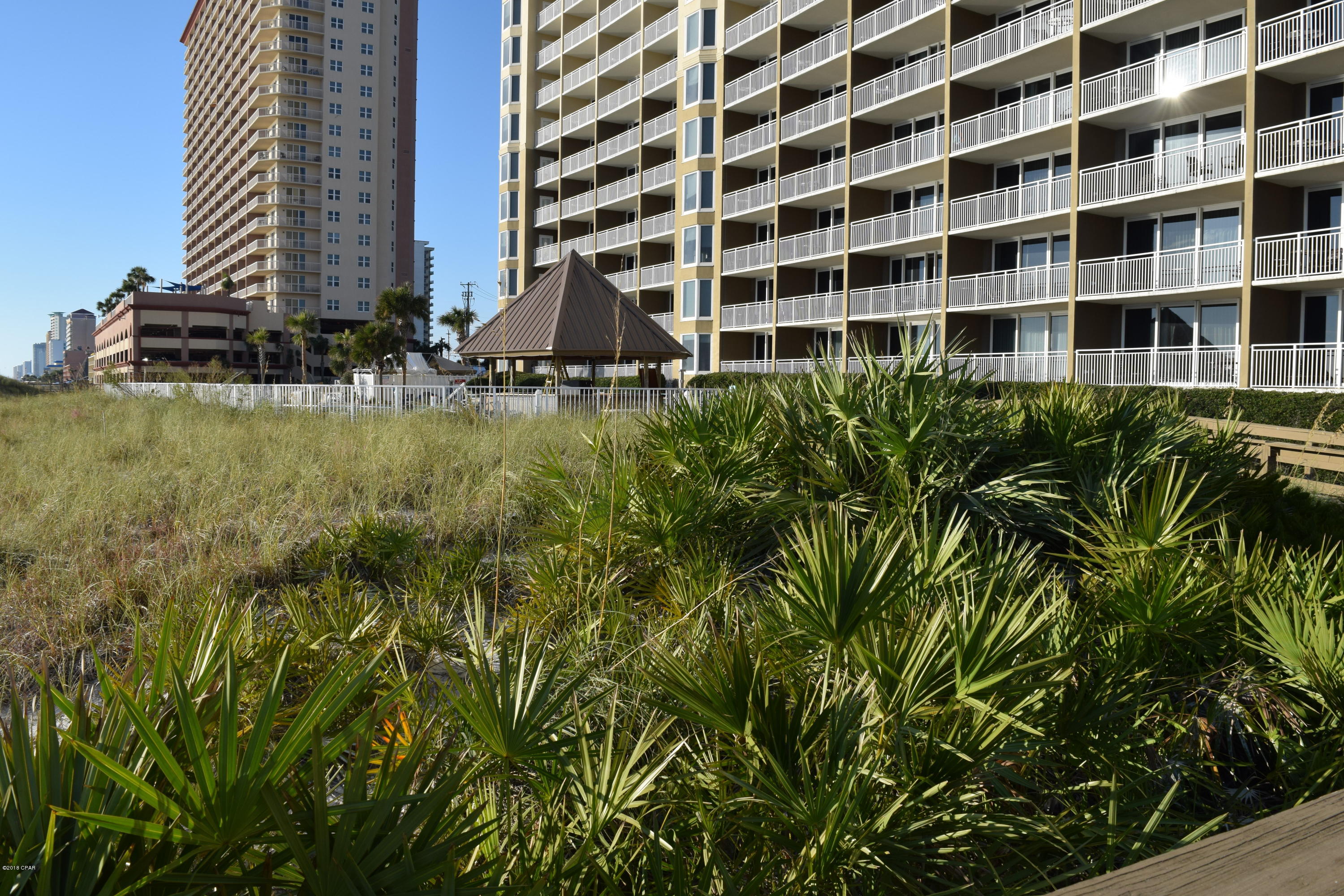 Emerald Beach Resort - Residential