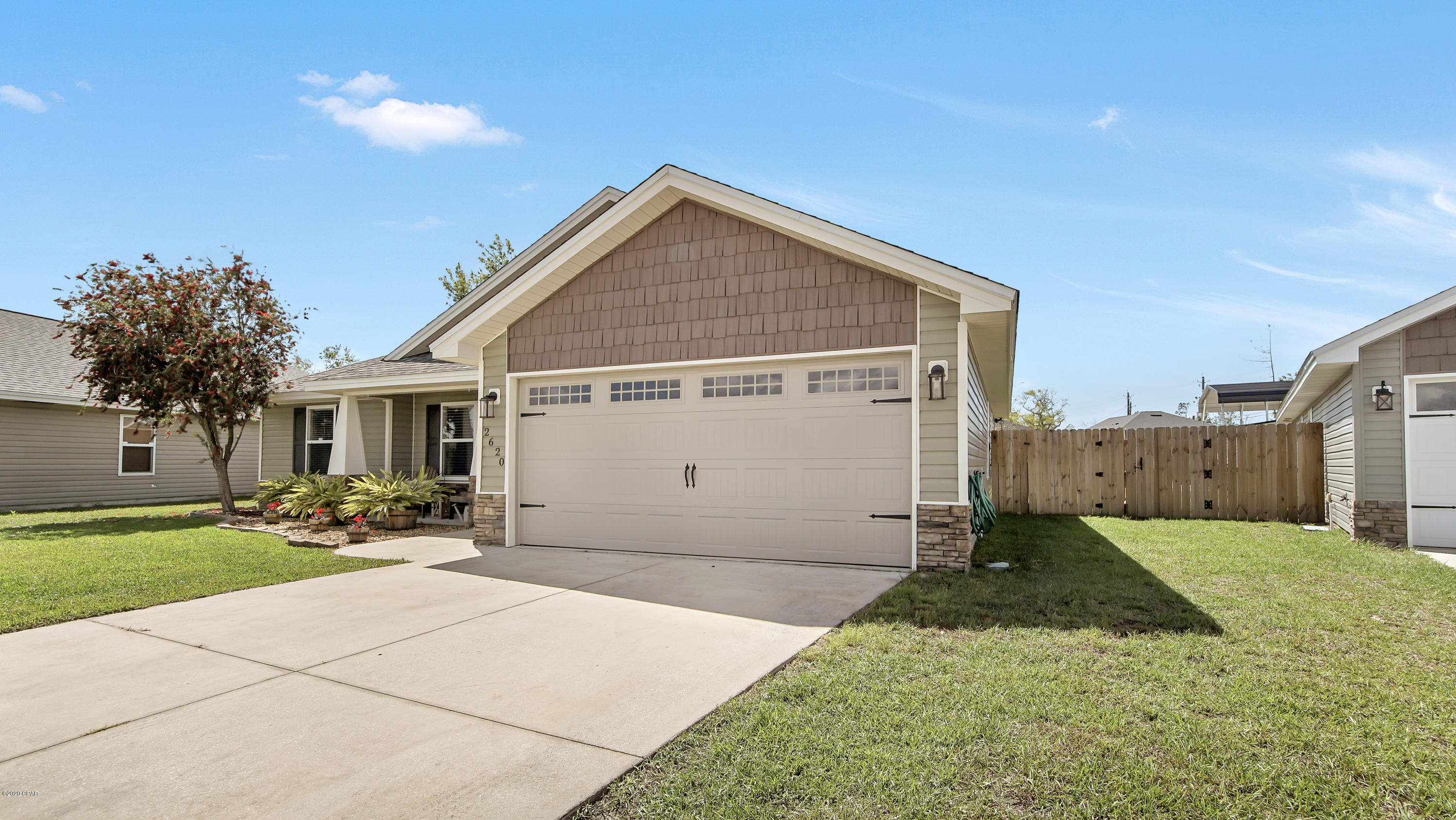 The Pines Of Lynn Haven - Residential