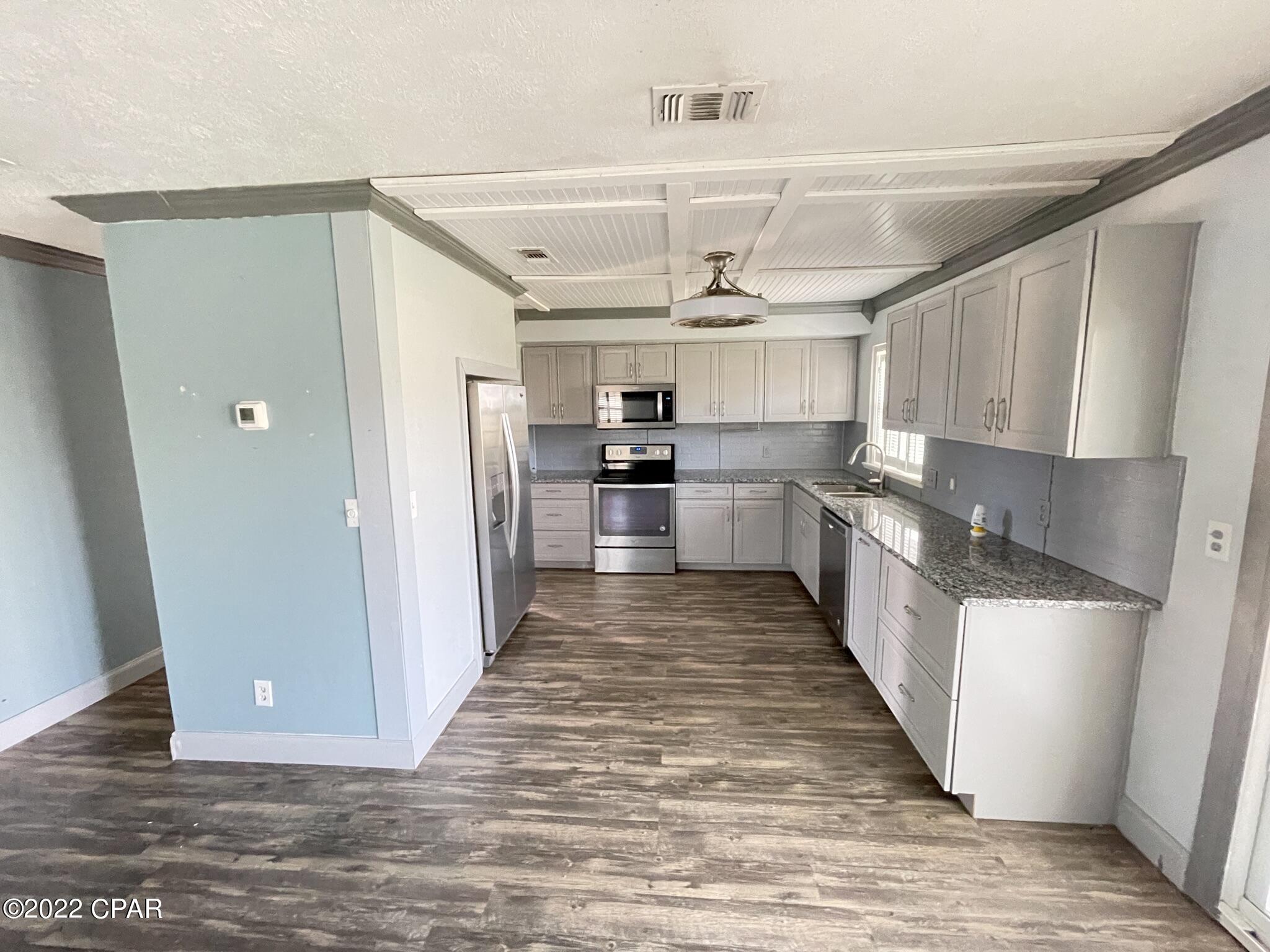 Forest Hills Unit 1 - Residential