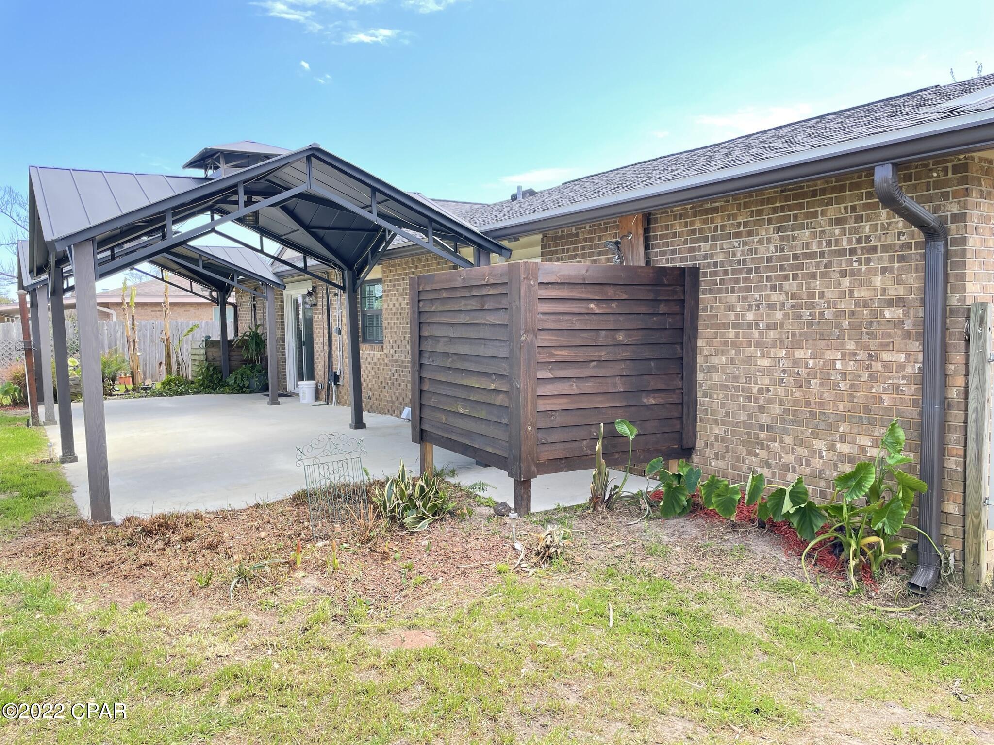 Forest Hills Unit 1 - Residential