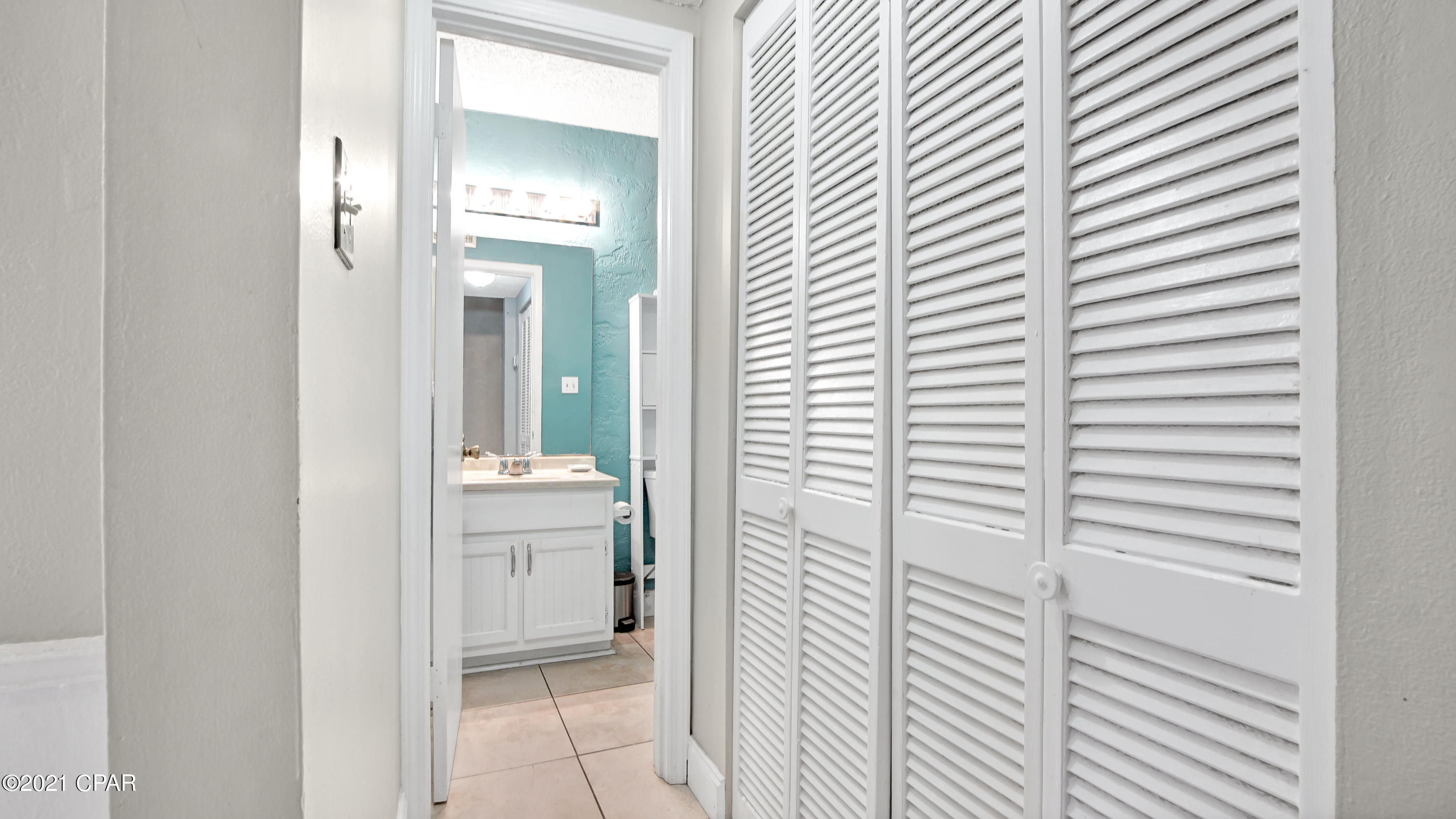 Grand Lagoon Cove Condominium - Residential